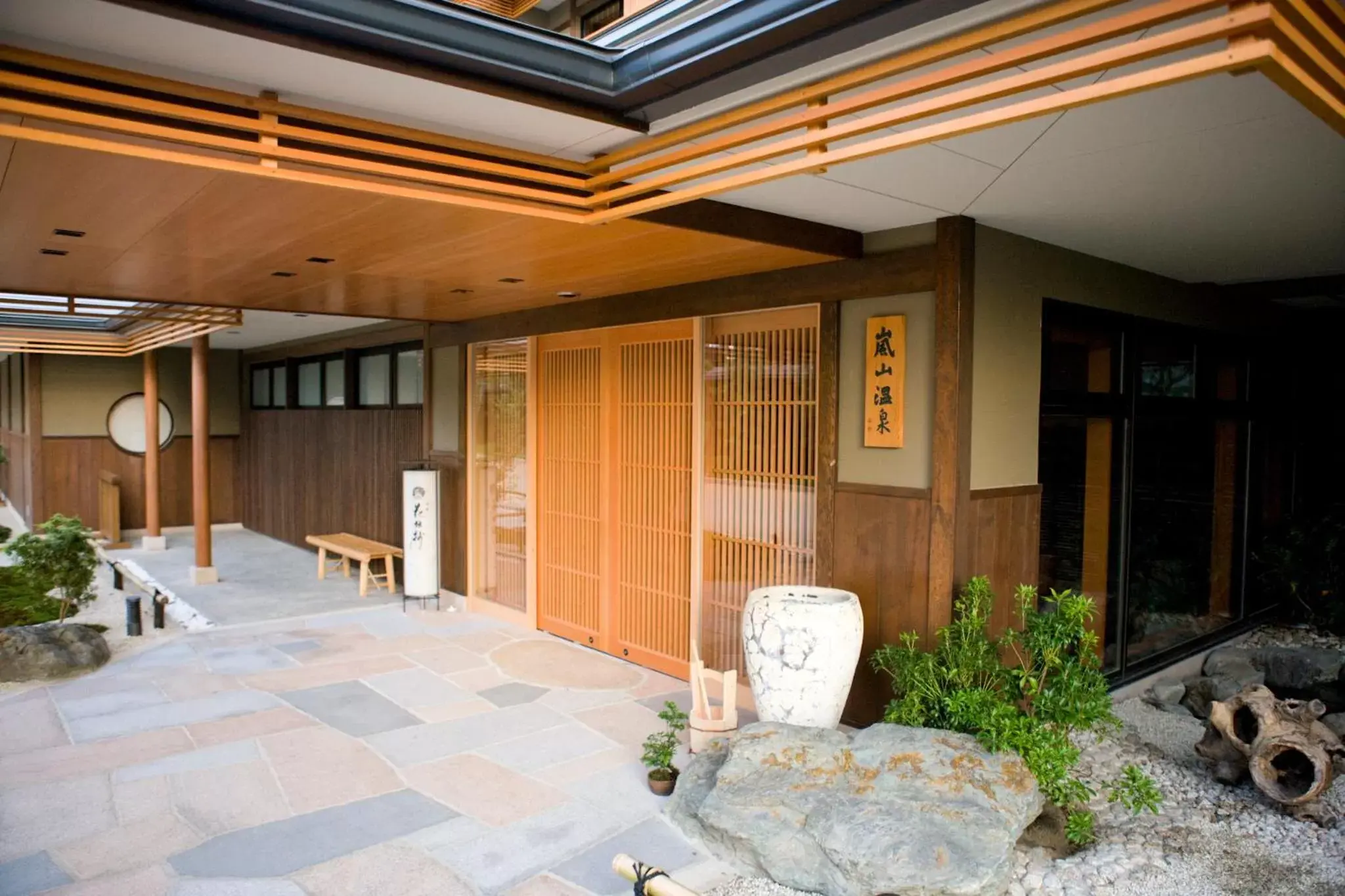 Property building in Kadensho, Arashiyama Onsen, Kyoto - Kyoritsu Resort