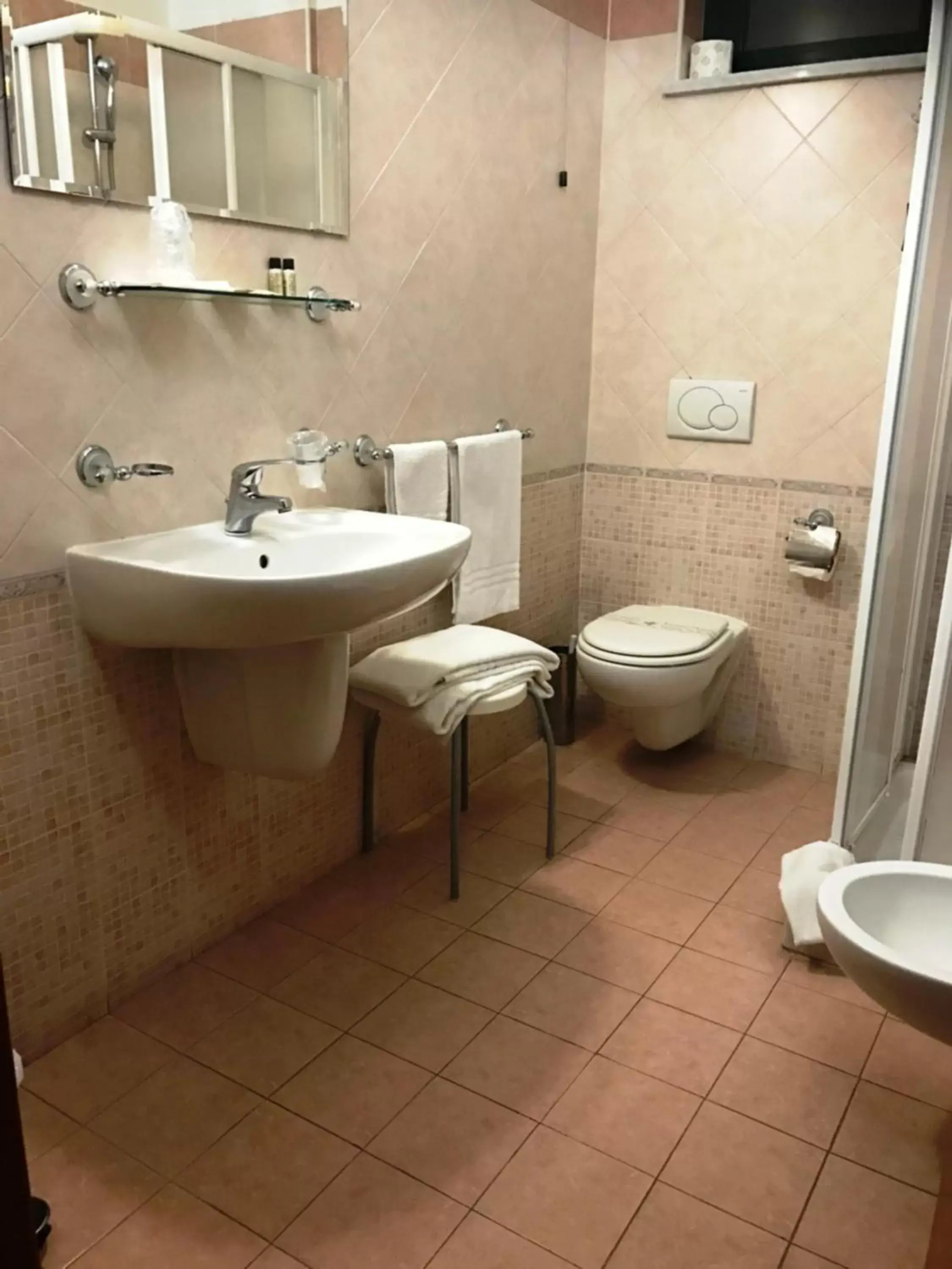 Bathroom in Hotel Rigolfo