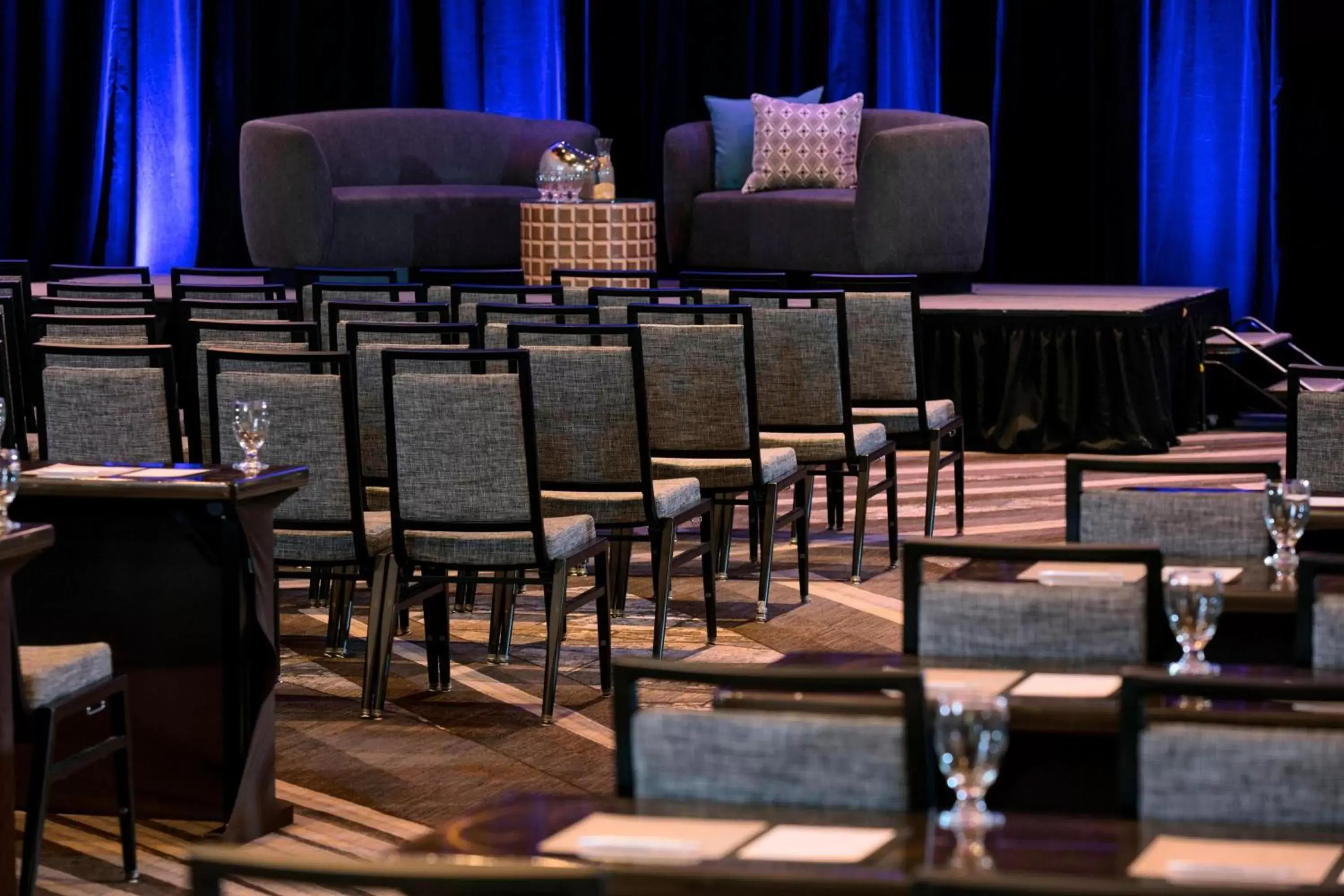 Meeting/conference room in Renaissance Palm Springs Hotel