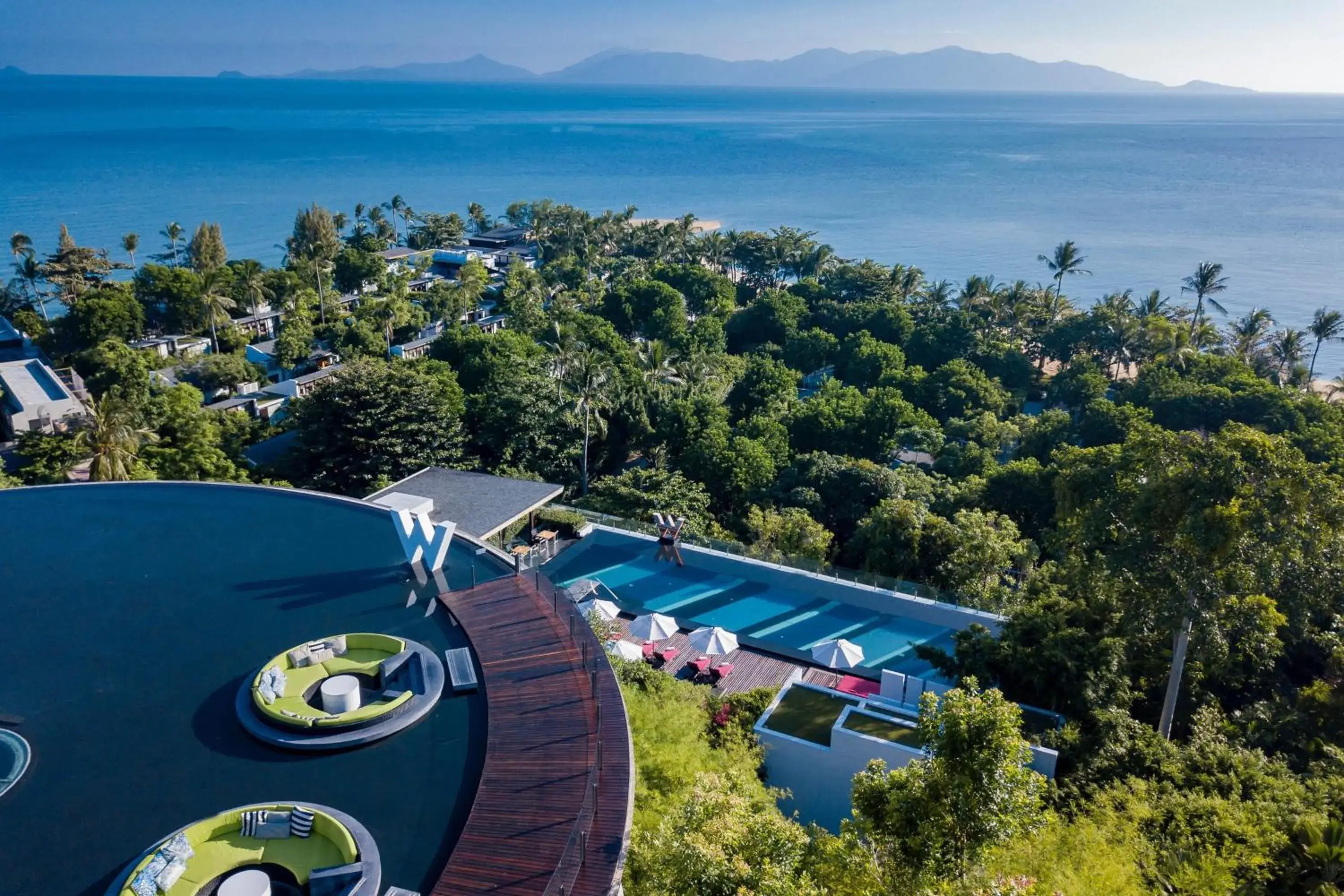 Lounge or bar, Bird's-eye View in W Koh Samui