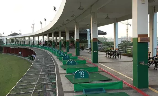 Golfcourse, Swimming Pool in Hard Rock Hotel Shenzhen