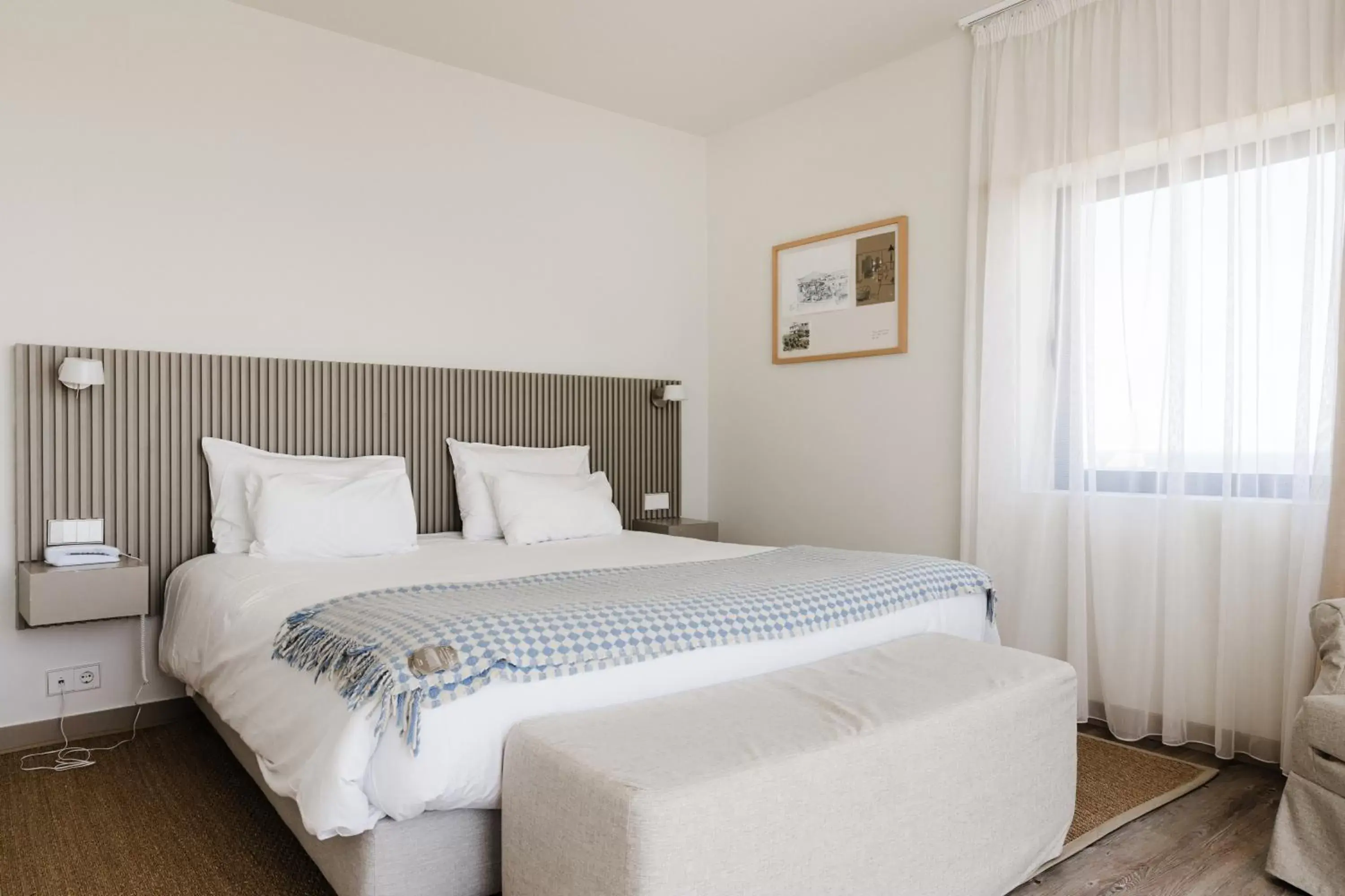 Two-Bedroom Suite with Sea View in Memmo Baleeira - Design Hotels Two-Bedroom Suite with Sea View in Memmo Baleeira - Design Hotels