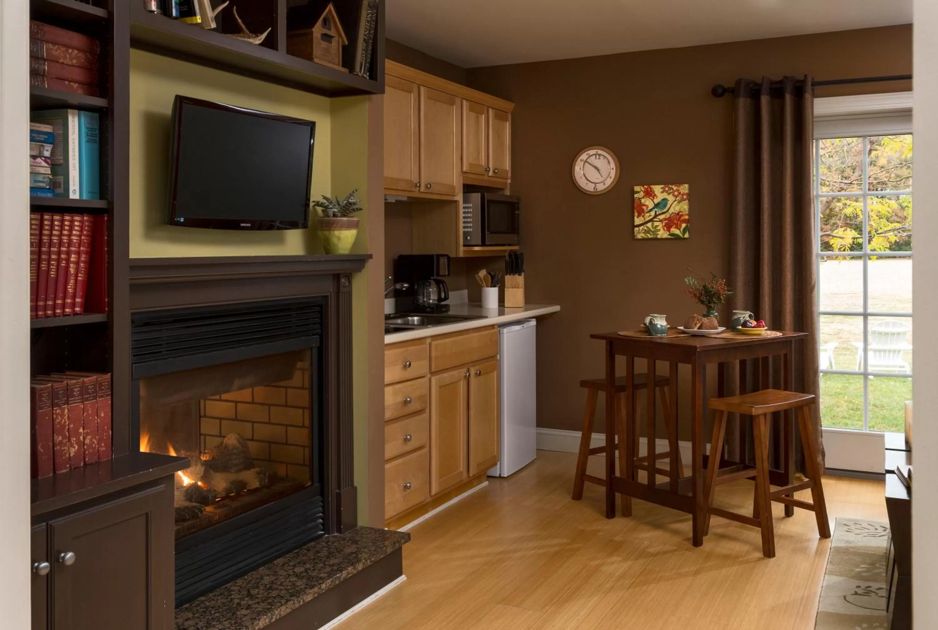 Inn at Huntingfield Creek