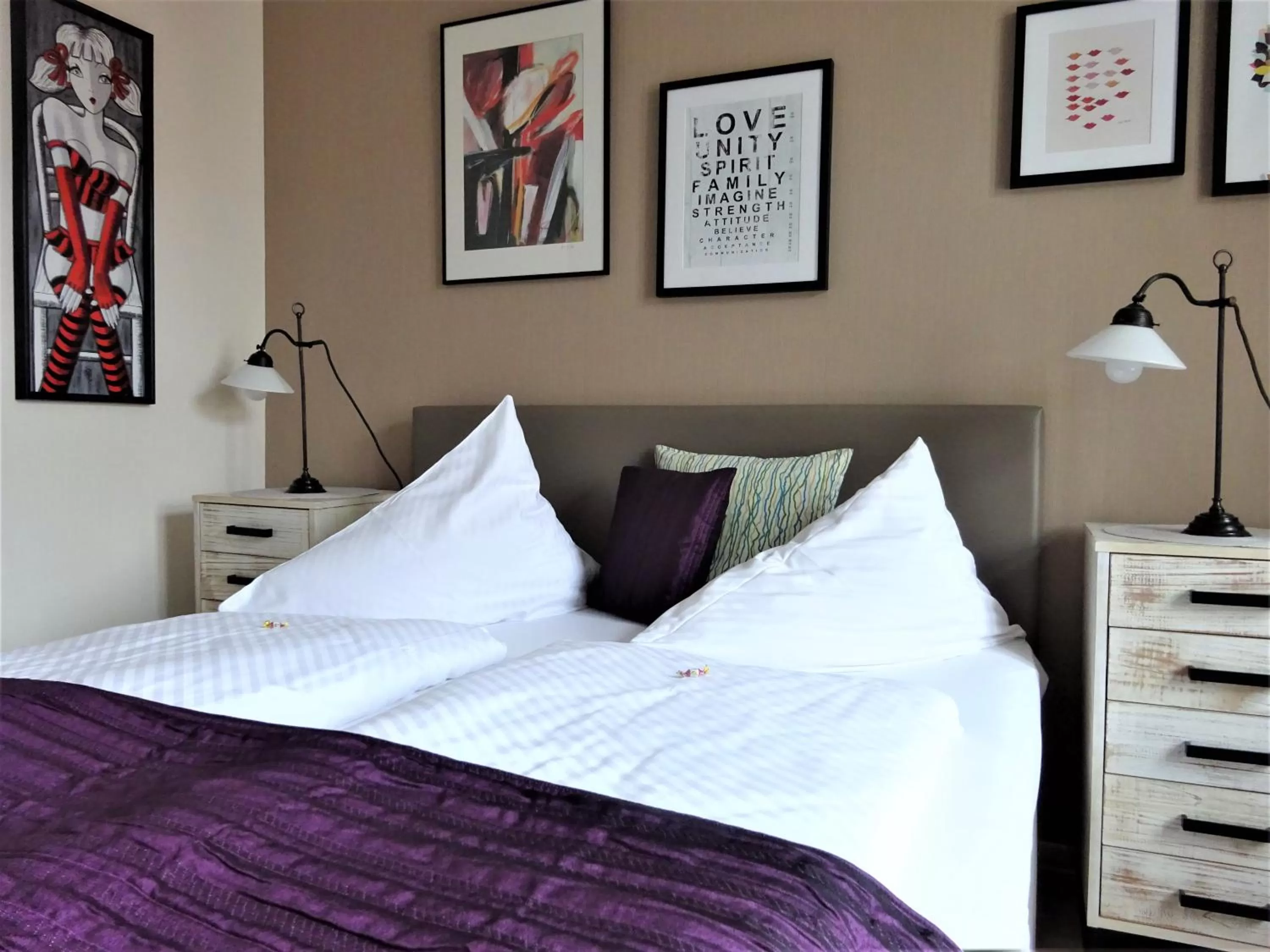 Bed in Hotel Pension Zur Fährbrücke