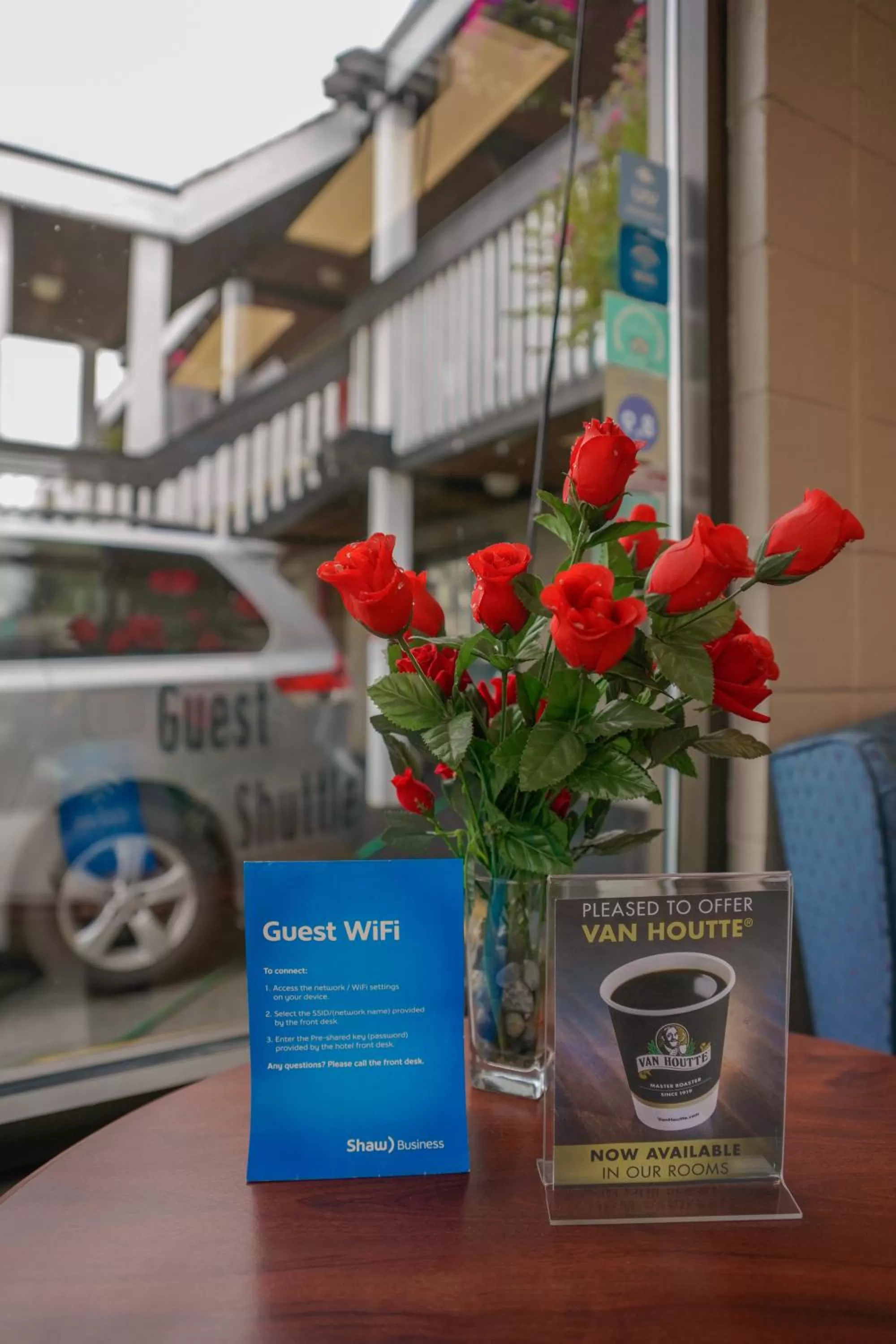 Thunderbird Motor Inn