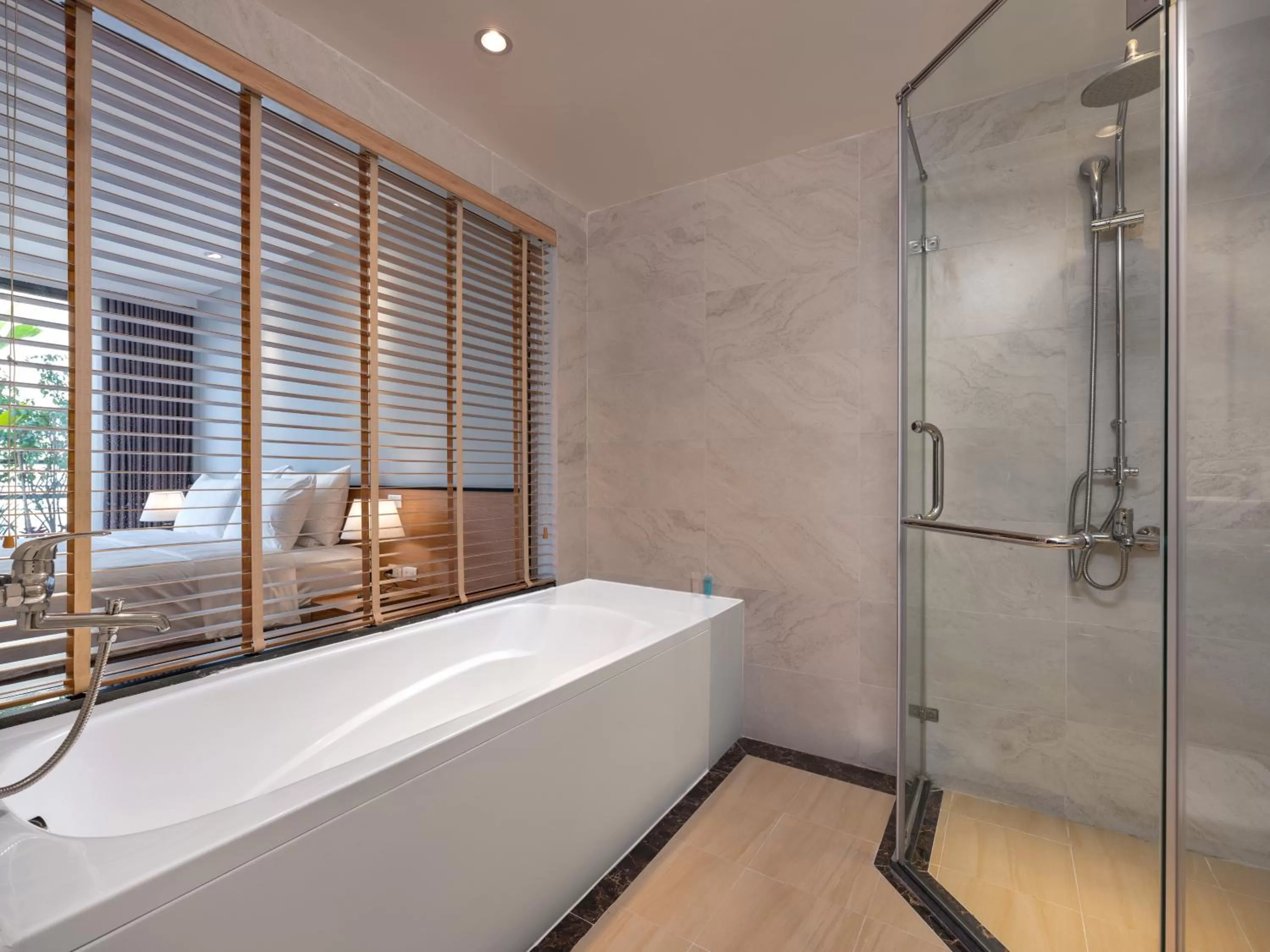 Bath, Bathroom in Minasi Hotel & Spa