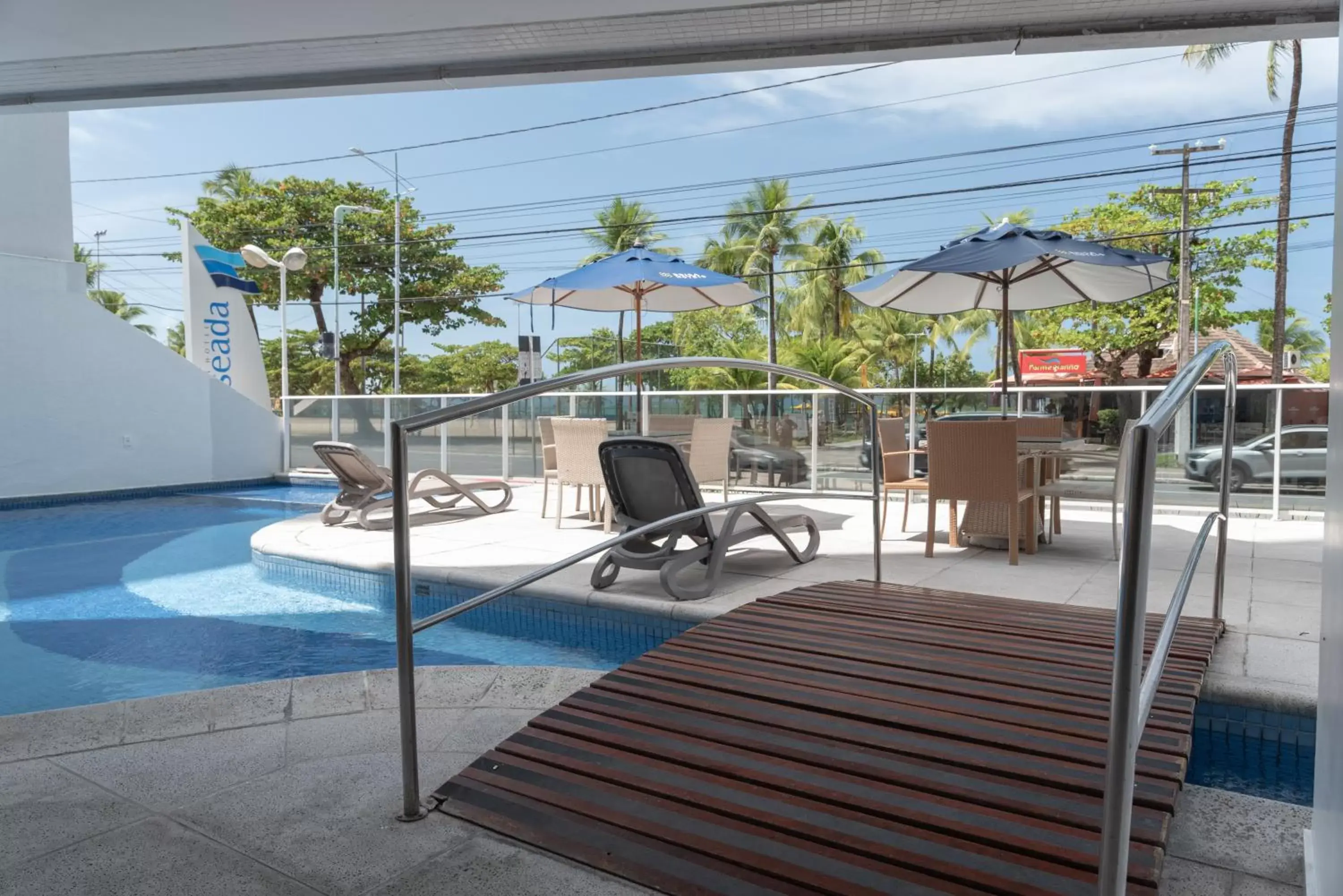 Swimming Pool in Hotel Brisa Praia