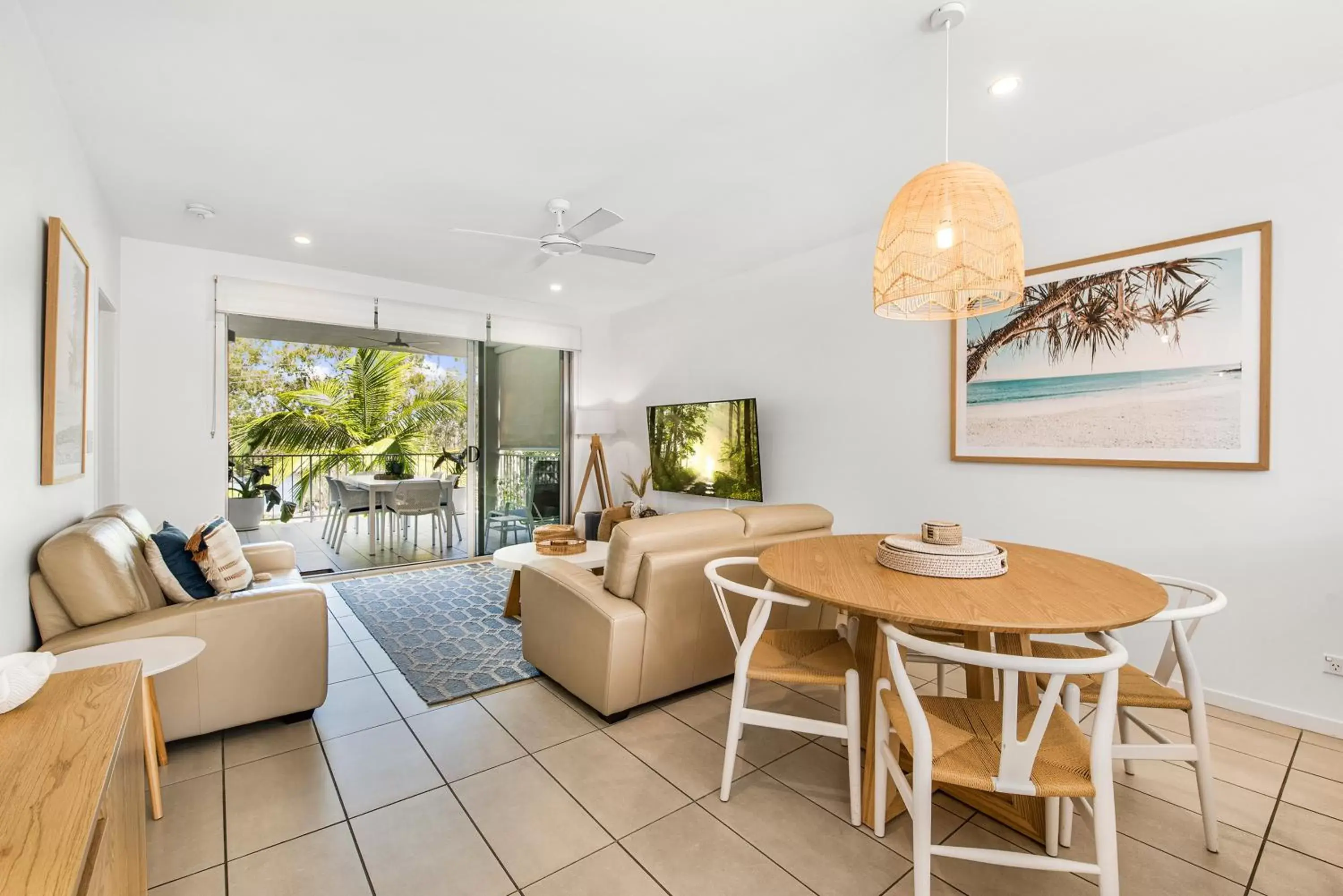 Living room, Seating Area in Metzo Noosa Resort