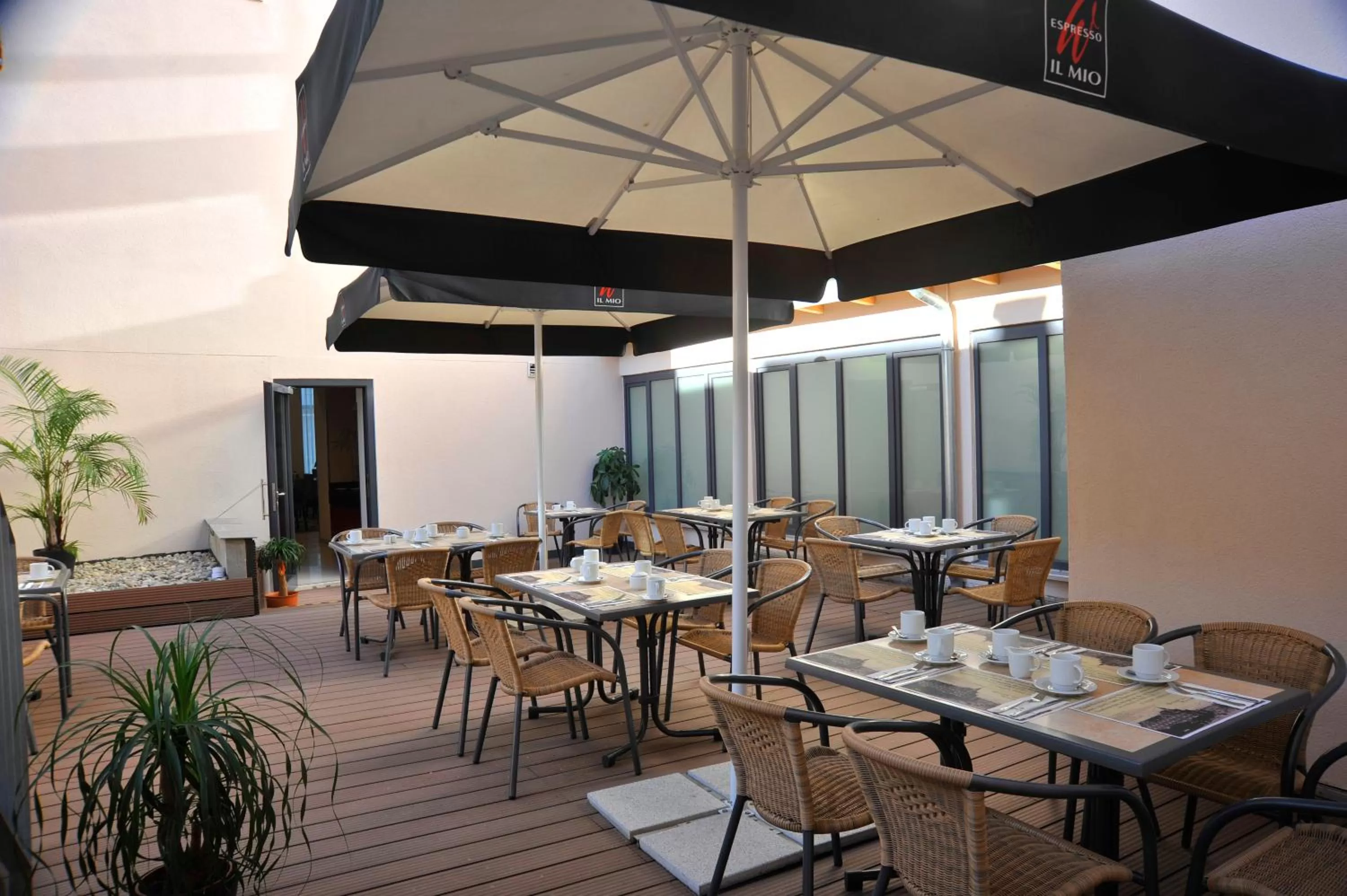 Restaurant/places to eat in Golden Tulip Kassel Hotel Reiss