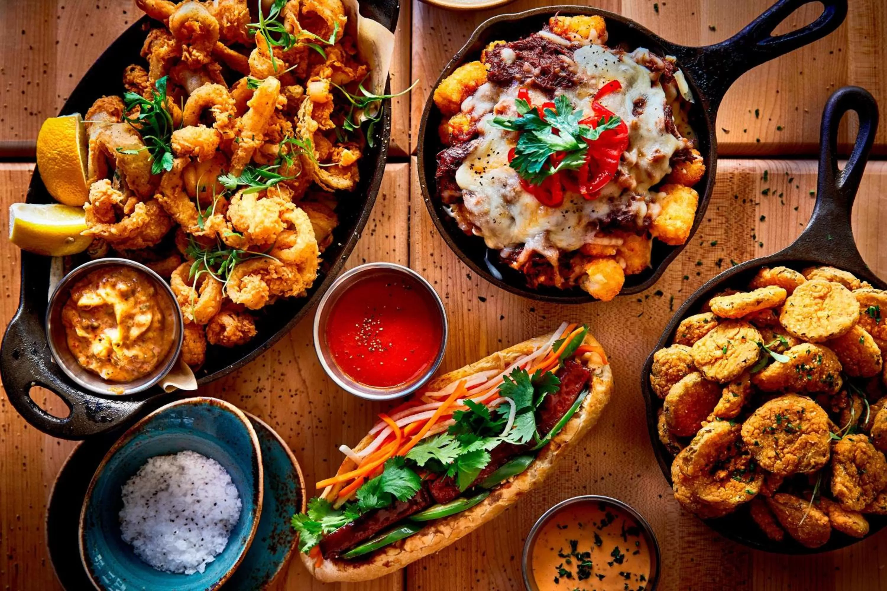 Lounge or bar in JW Marriott Desert Springs Resort & Spa