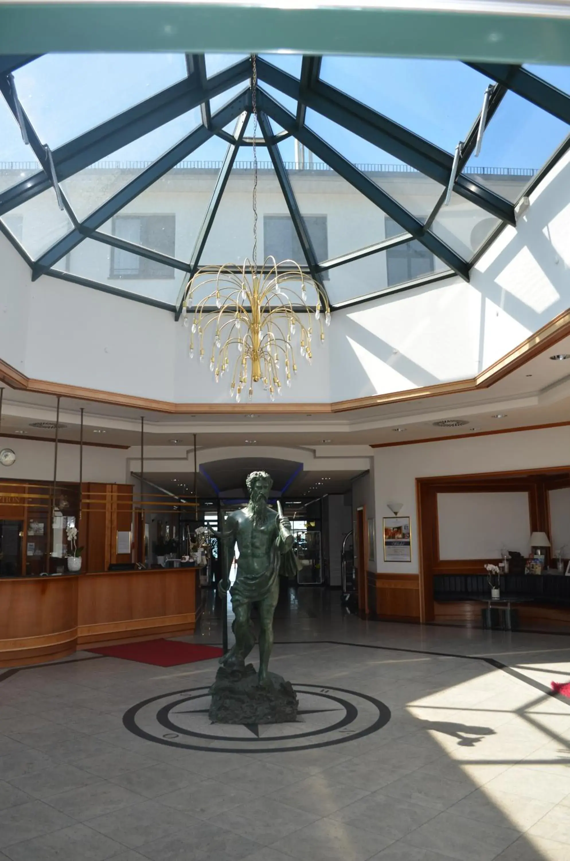 Lobby or reception in Seehotel Berlin-Rangsdorf Lobby or reception in Seehotel Berlin-Rangsdorf