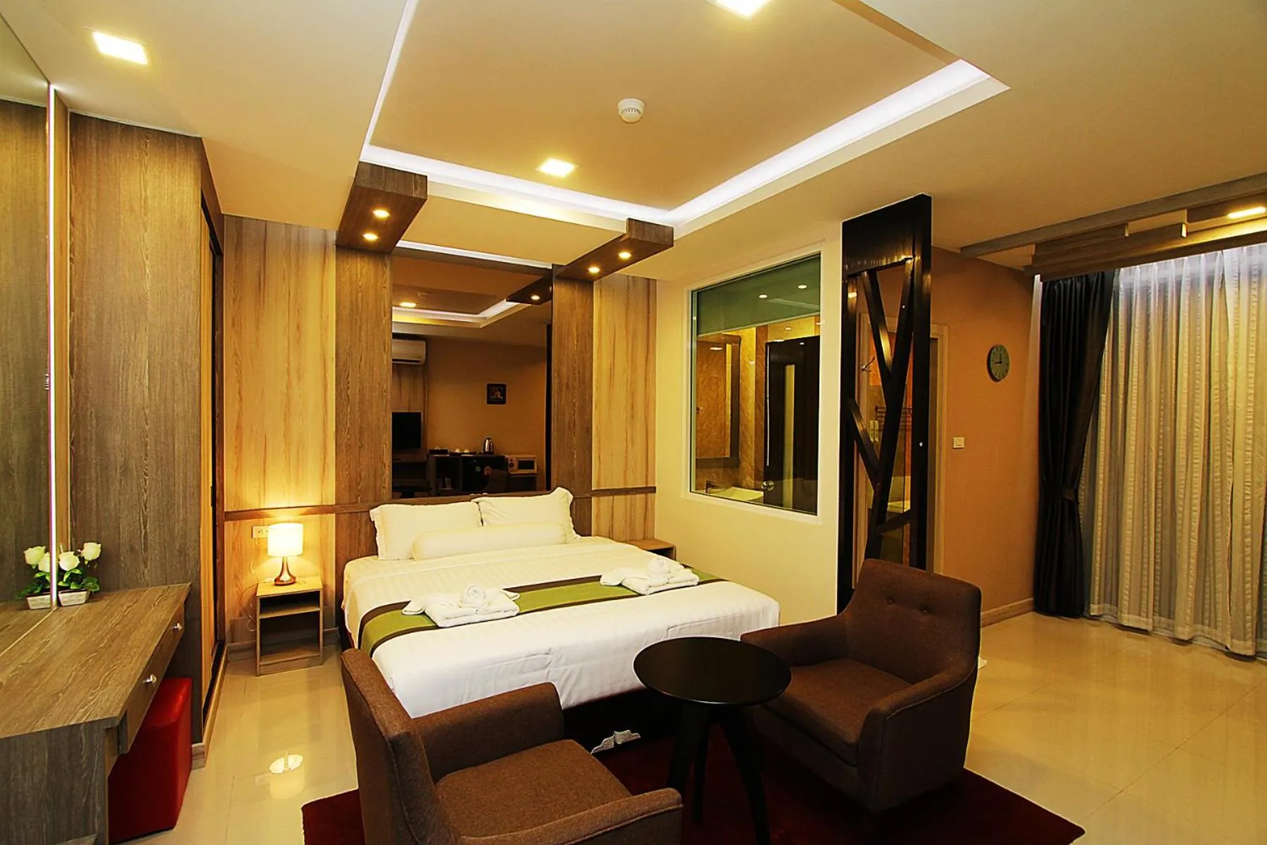 Bed in The Contrast i Hotel