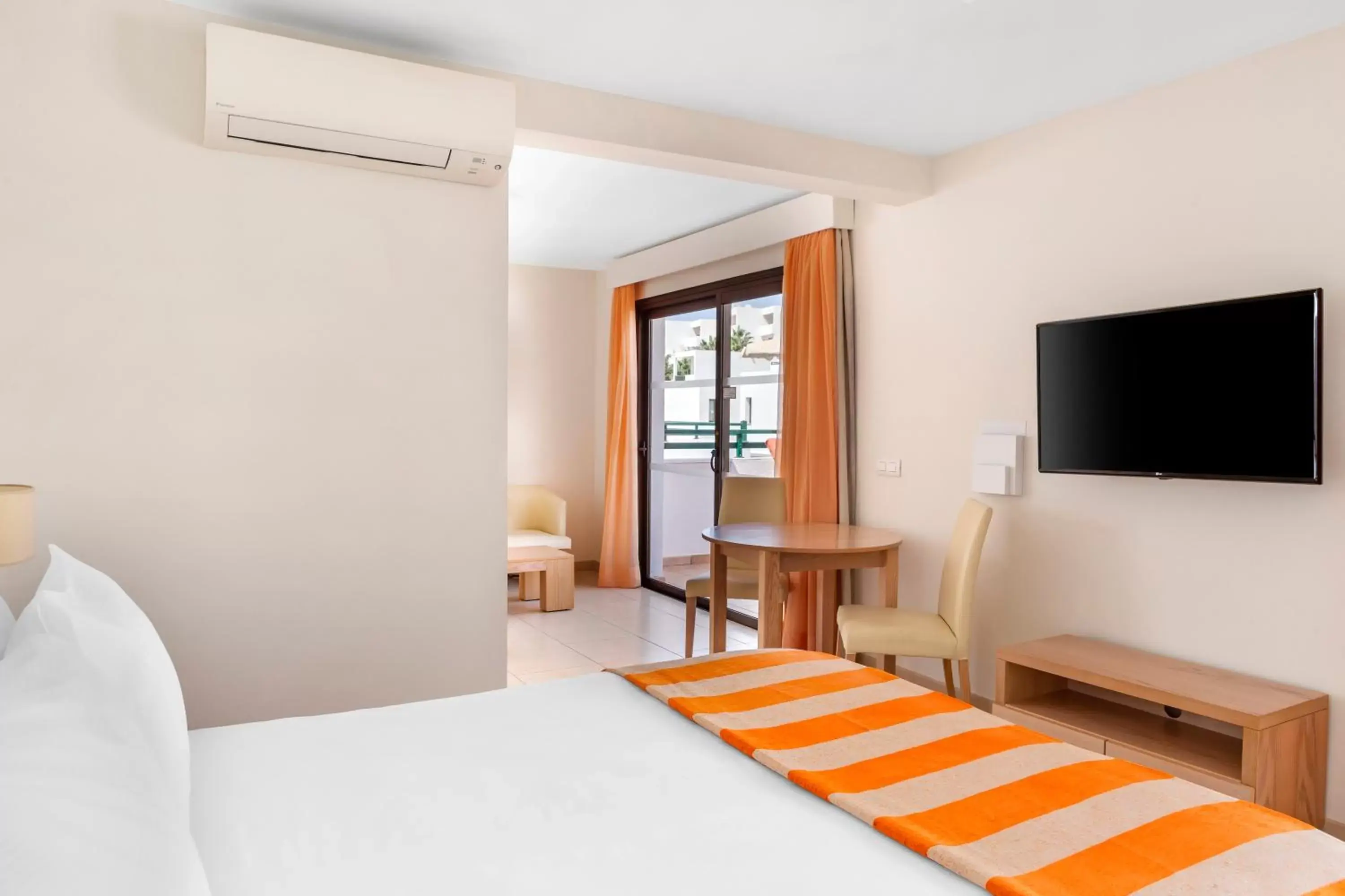 Bed in Sunset Bay Club Bed in Sunset Bay Club