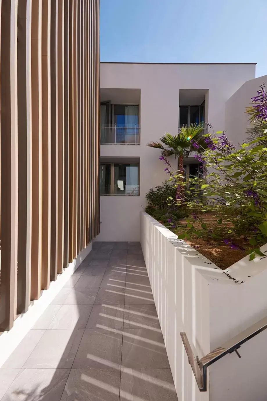 Patio in Hotel de La Plage - Nouvel Etablissement