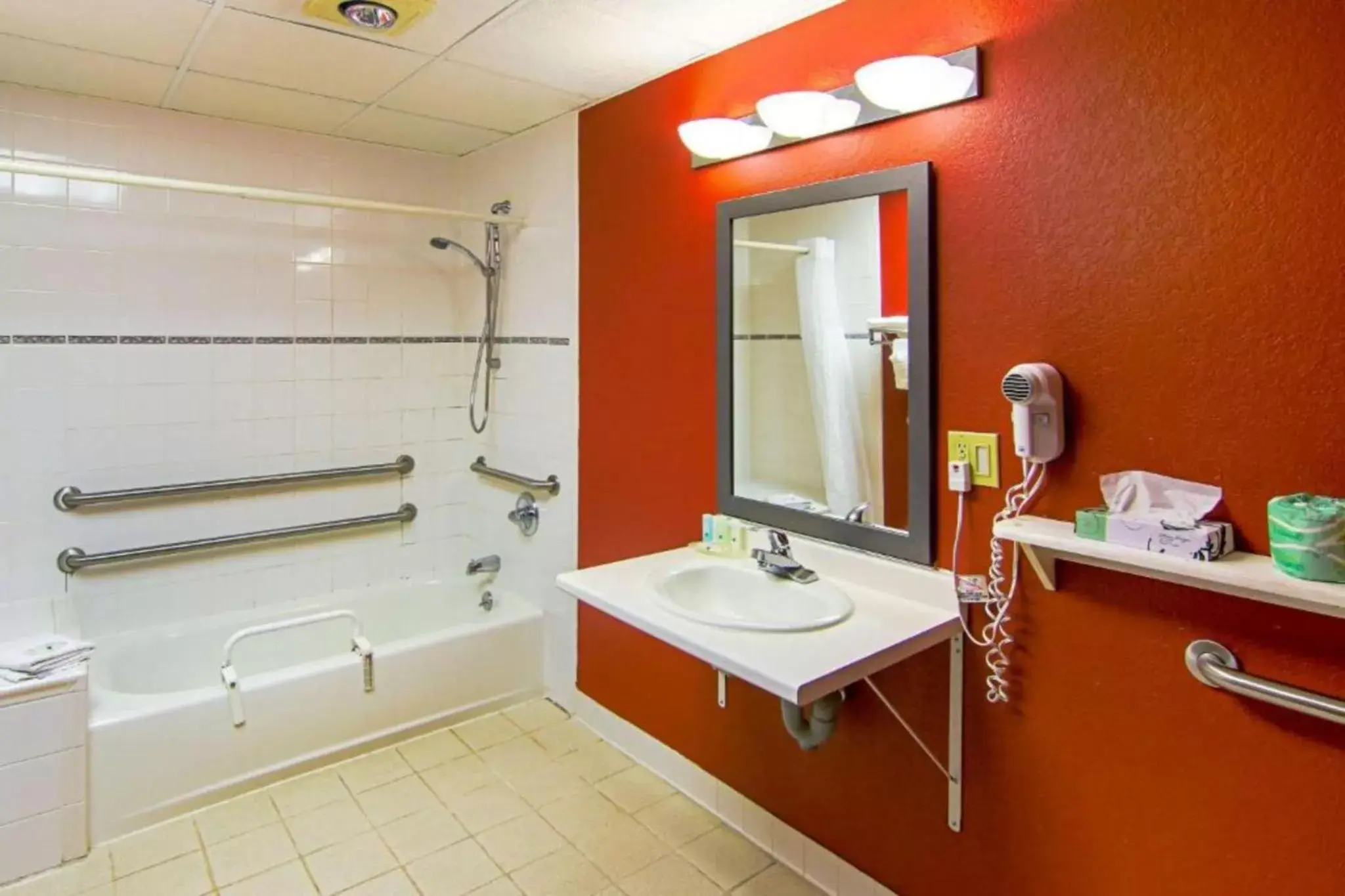 Bathroom in Quality Inn Plainfield I-395 Bathroom in Quality Inn Plainfield I-395