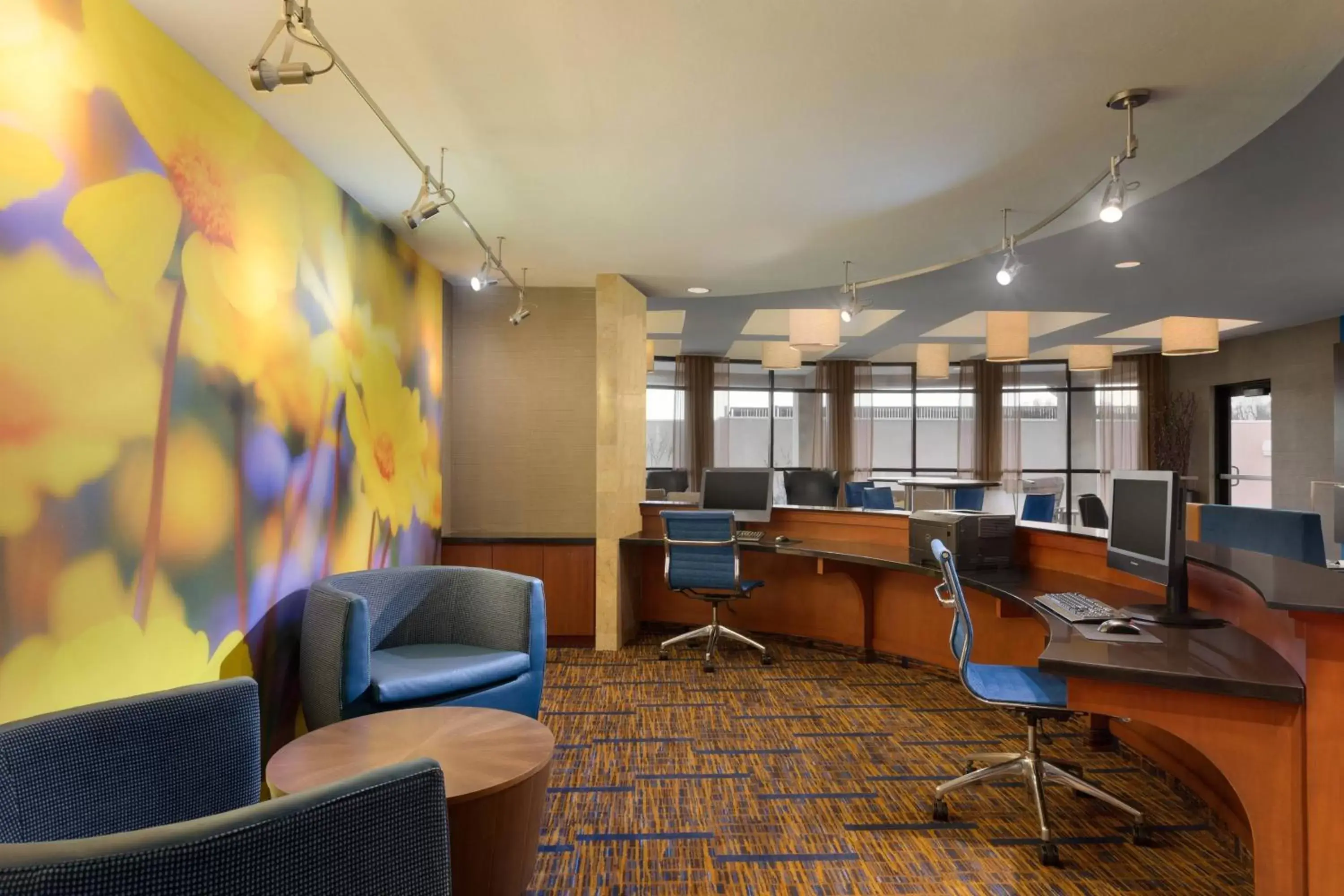 Business facilities, Seating Area in Courtyard by Marriott Oklahoma City North/Quail Springs