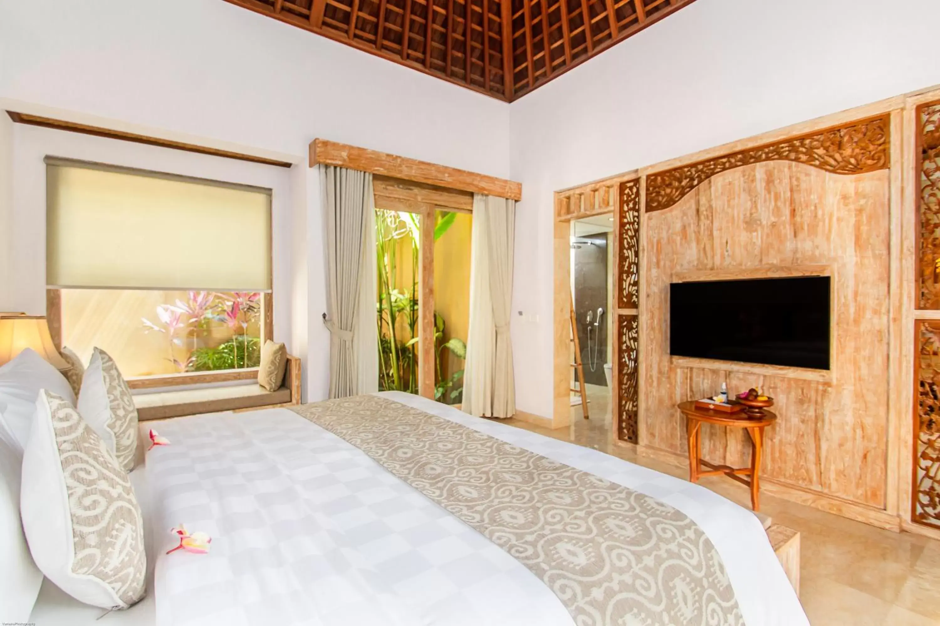 TV and multimedia, Bed in Weda Cita Resort and Spa by Mahaputra