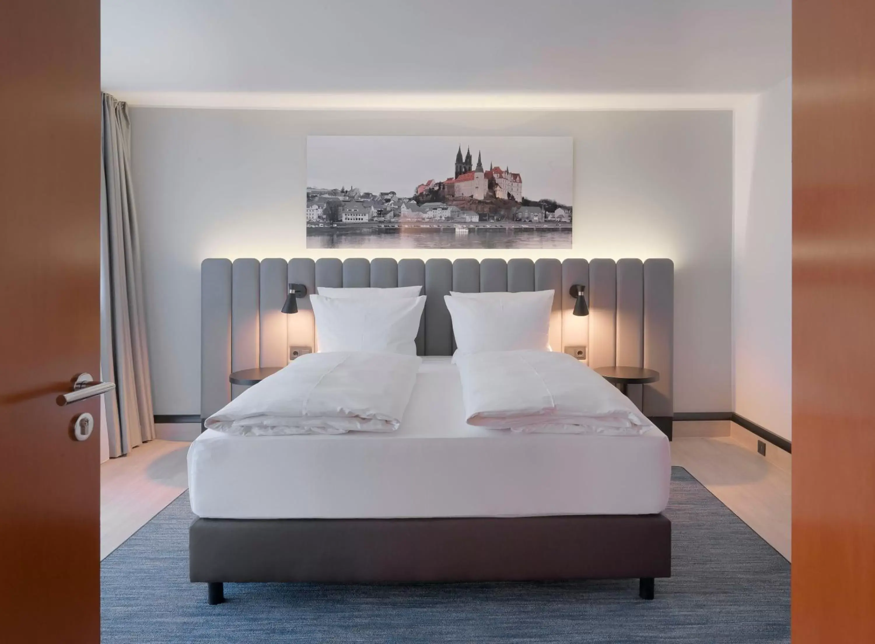 Bedroom, Bed in Radisson Blu Park Hotel & Conference Centre Bedroom, Bed in Radisson Blu Park Hotel & Conference Centre