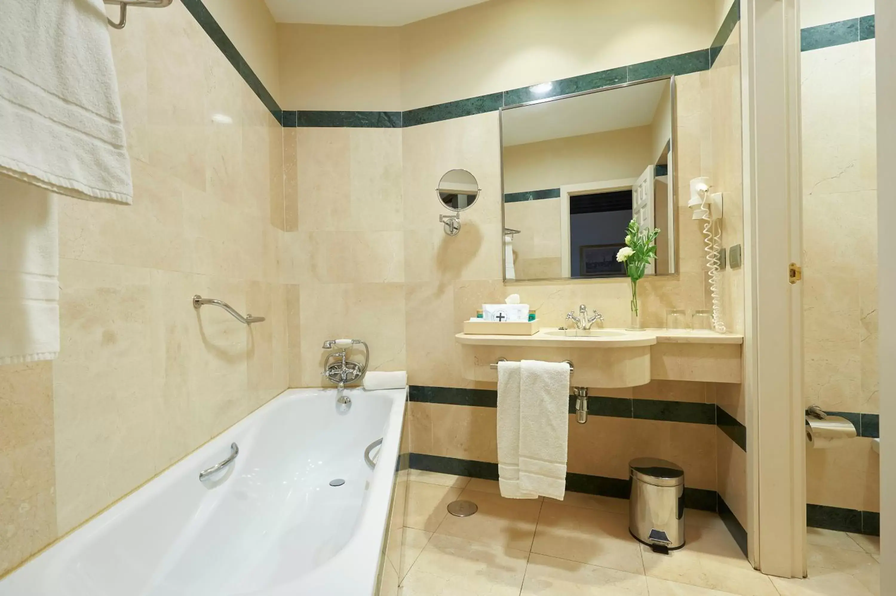 Bathroom in Las Casas de El Arenal