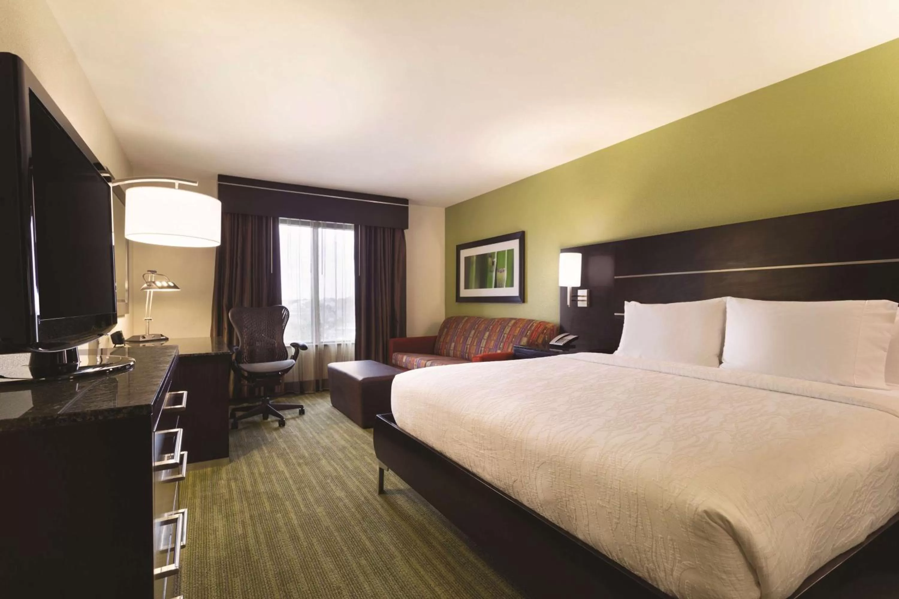 Photo of the whole room, Bed in Hilton Garden Inn Houston Northwest