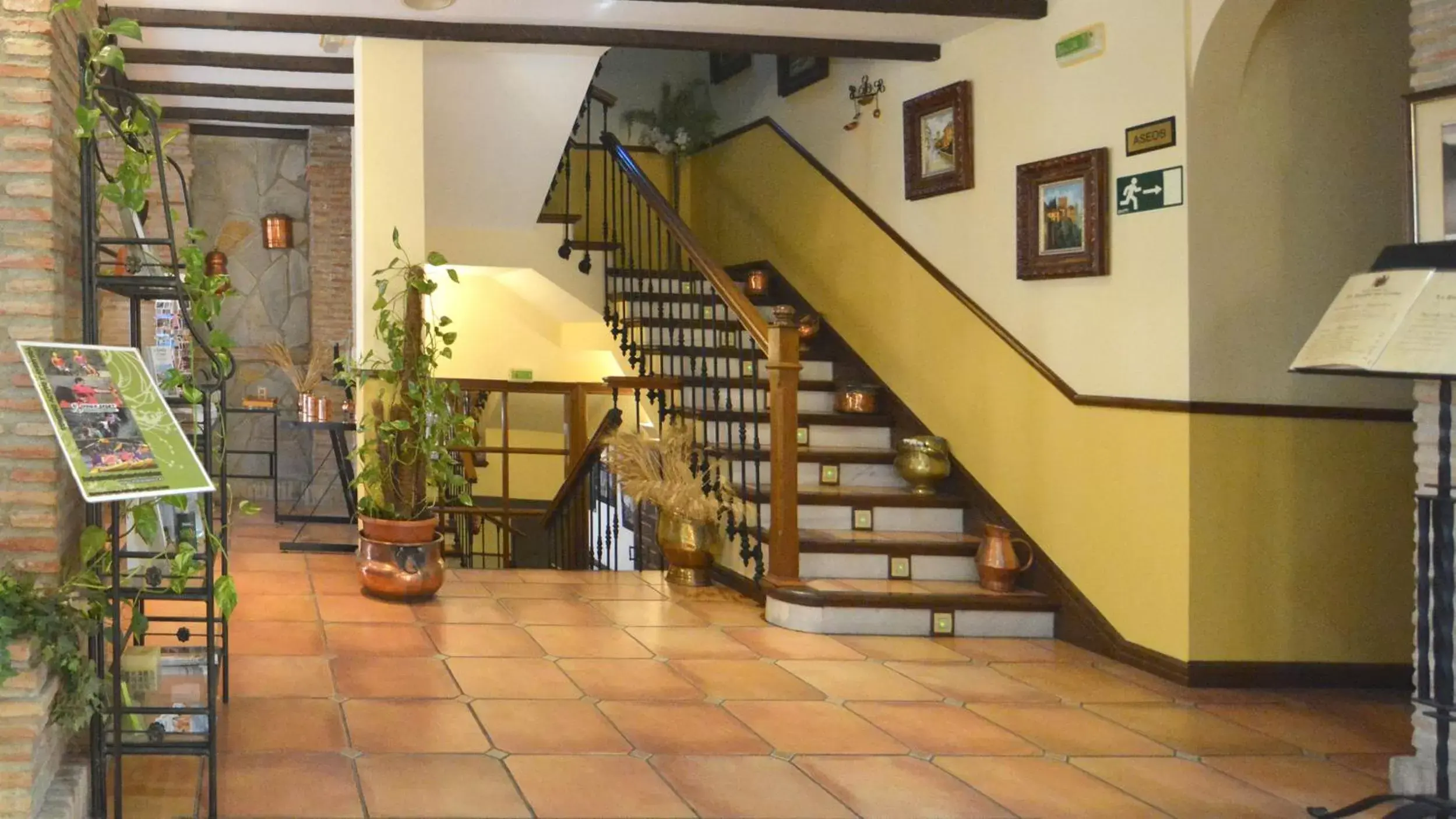 Lobby or reception, Lobby/Reception in La Posada del Conde