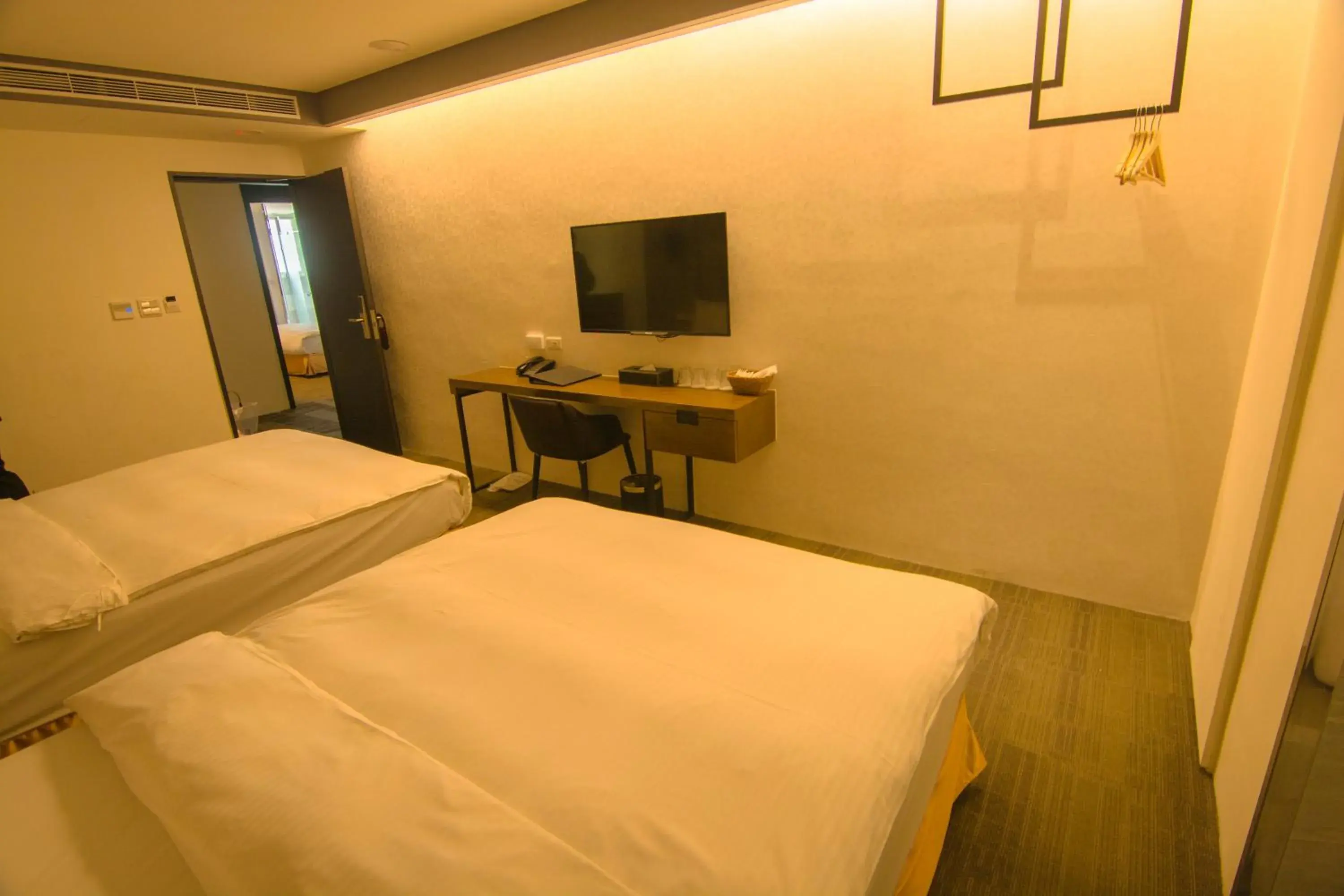 Bedroom, Bed in O2 Hotel Taipei Main Station