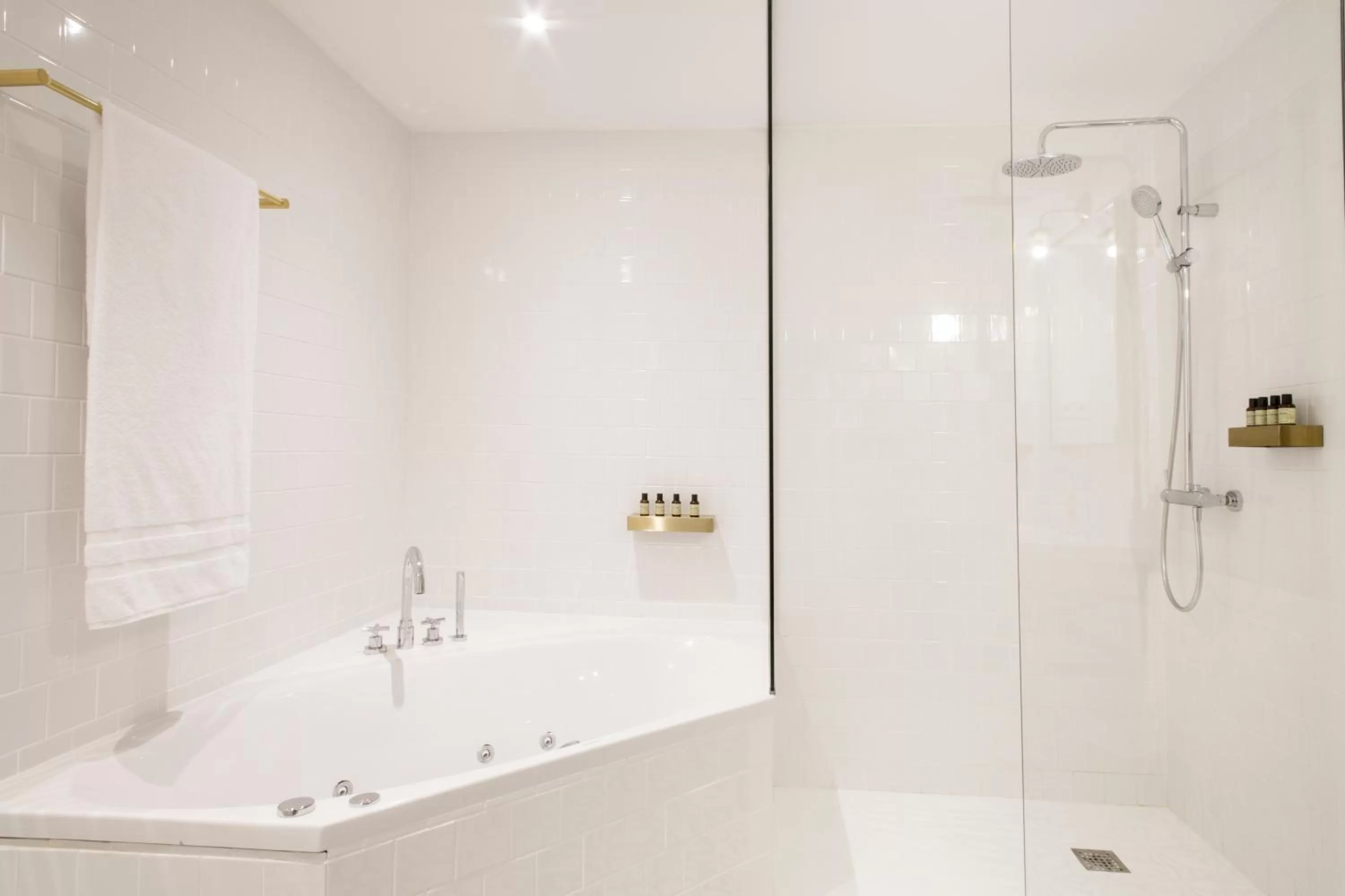 Bathroom in Hotel Midmost by Majestic Hotel Group