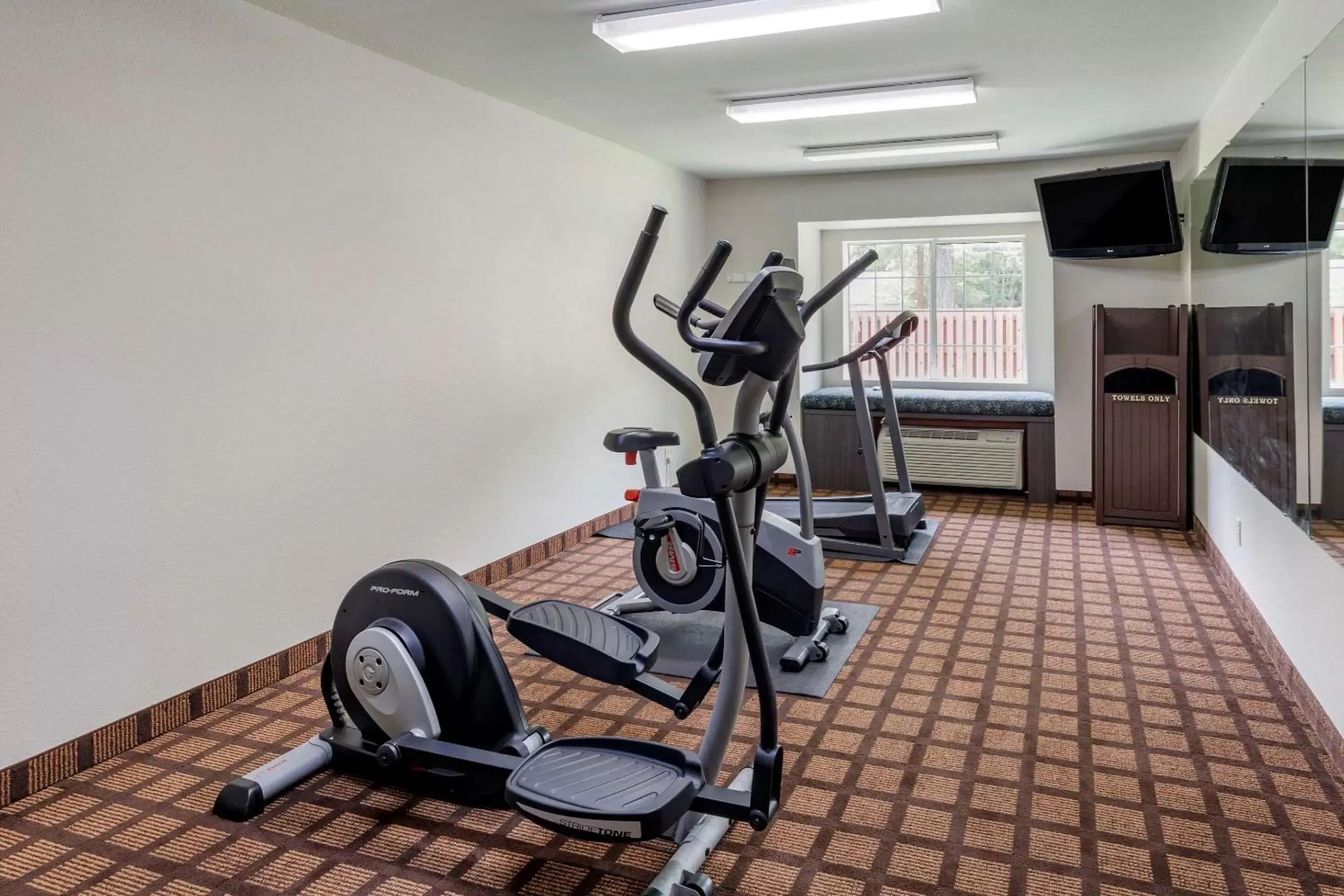 Fitness centre/facilities, Fitness Center/Facilities in Quality Inn & Suites Longview I-20