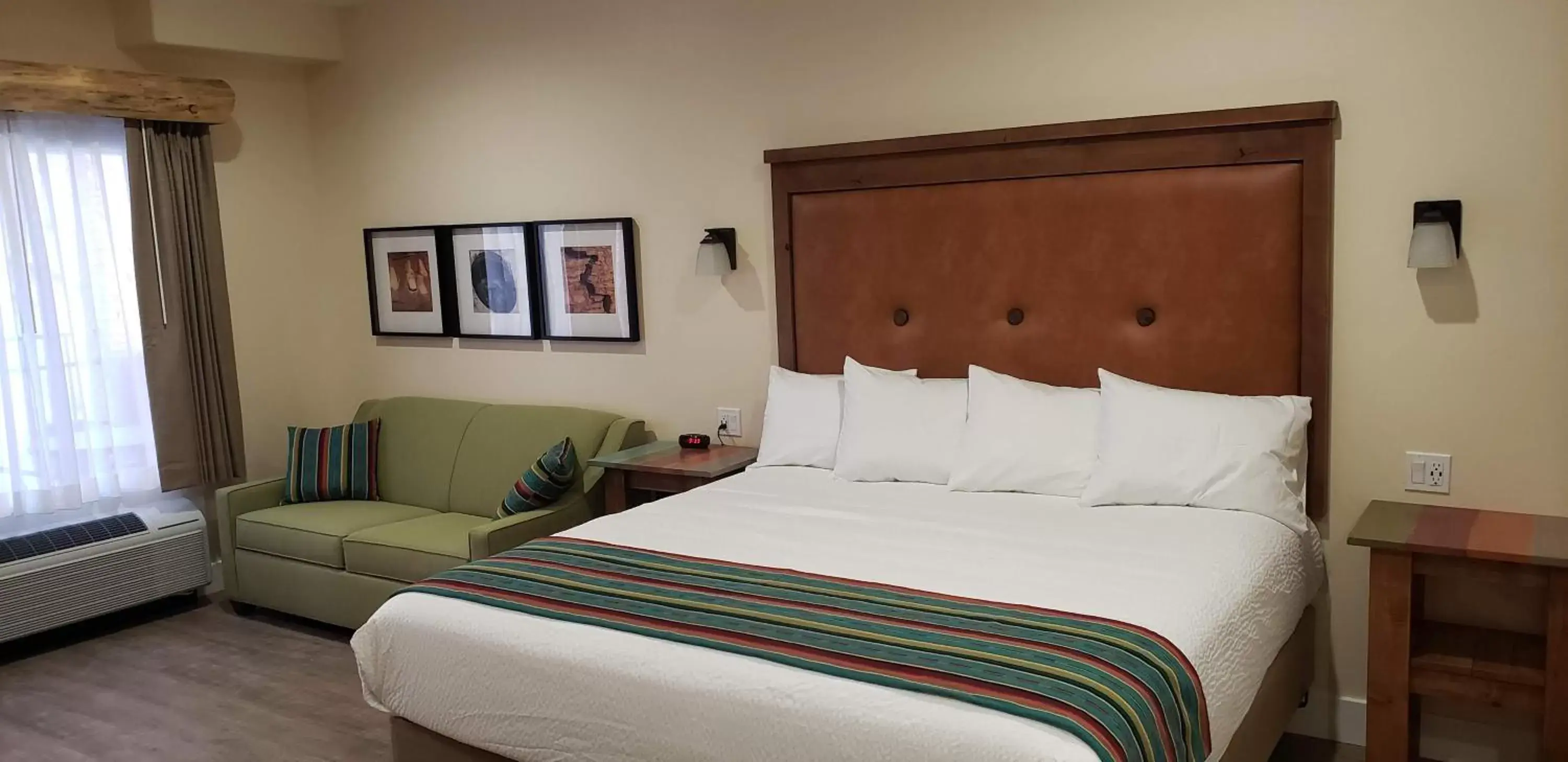 Bed in Bluff Dwellings Resort