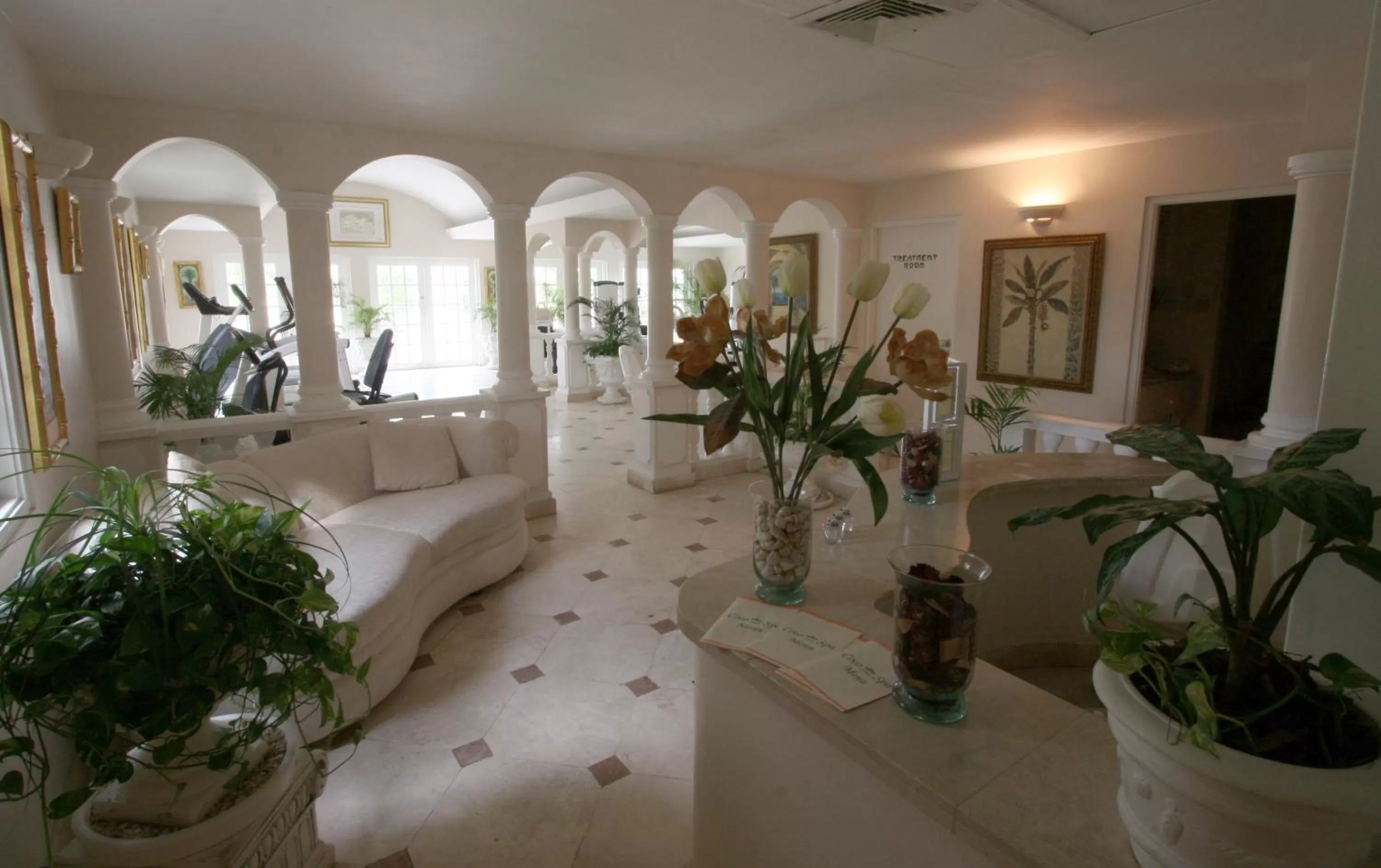 Fitness centre/facilities in Coco Reef Resort & Spa