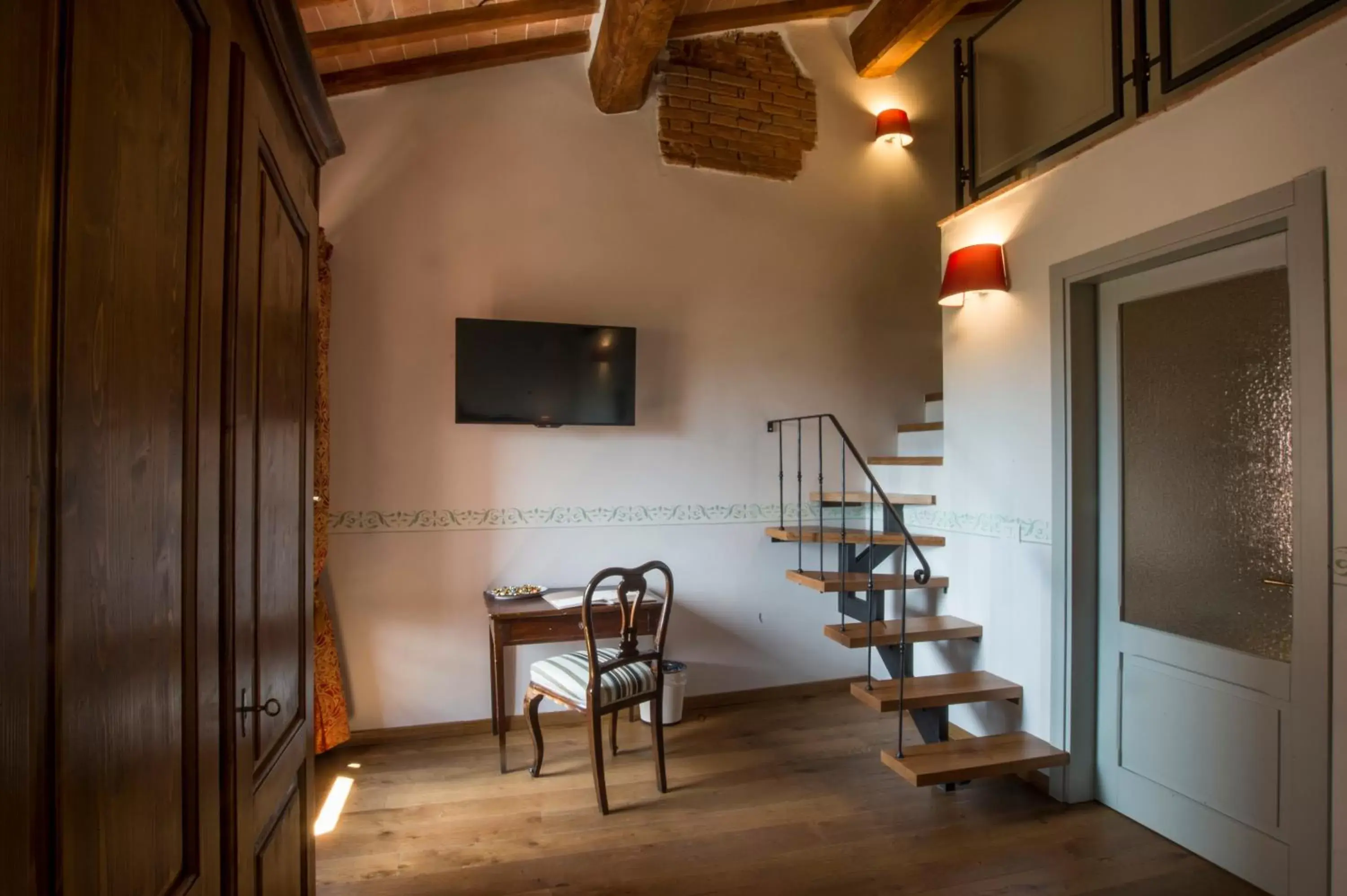 Living room, TV/Entertainment Center in Palazzo Pacini