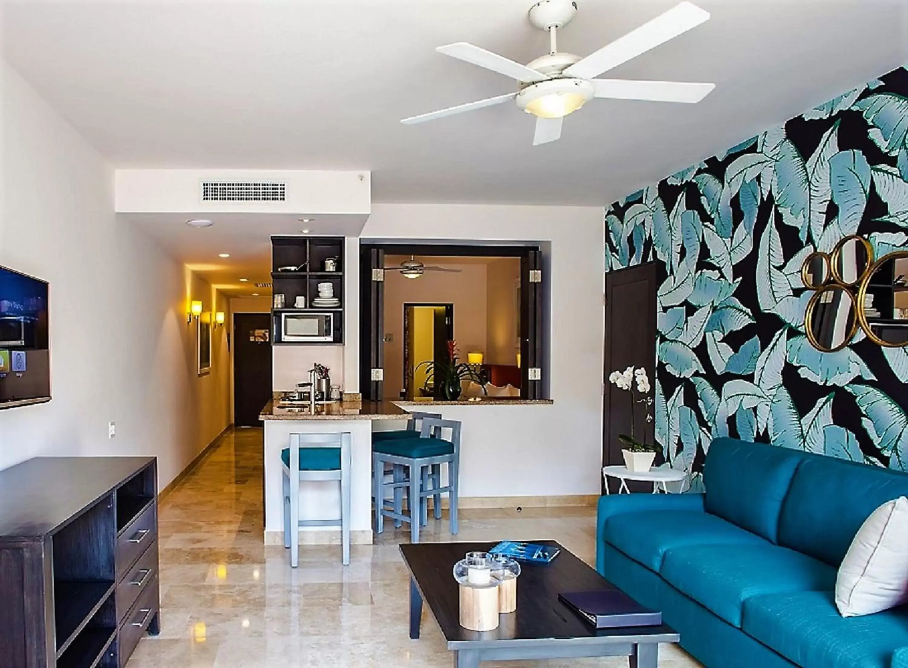 Living room, Seating Area in Corazón Cabo, a Noble House Resort