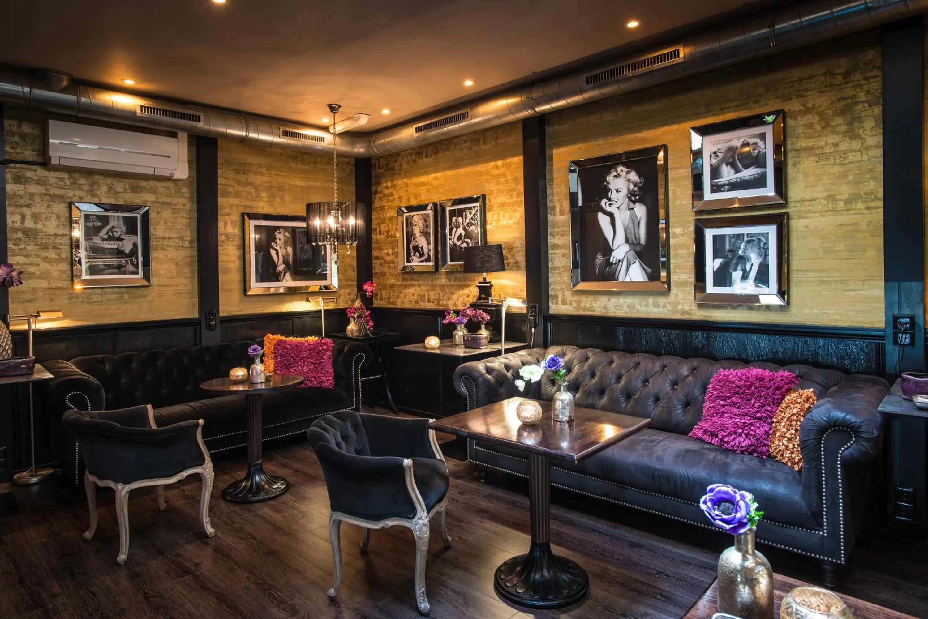 Lounge or bar in Hotel Sebastians