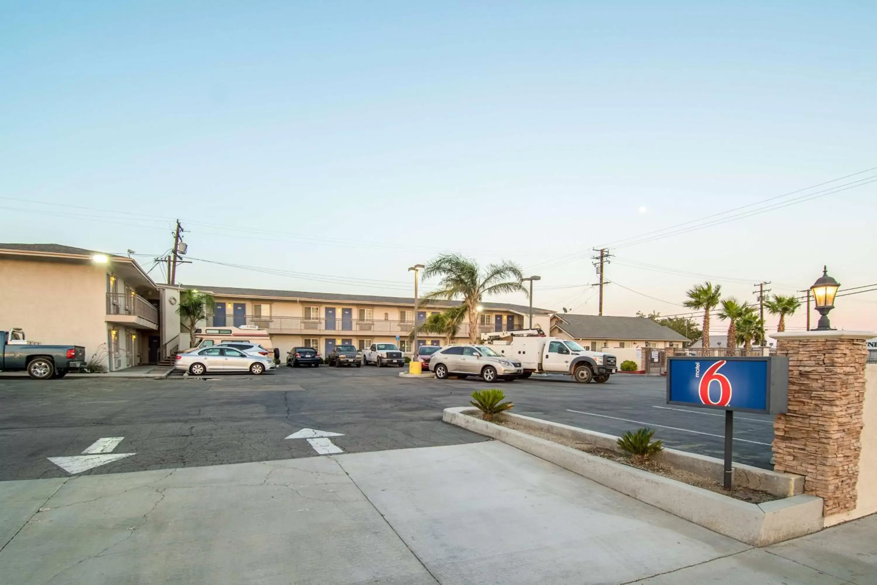 Property building in Motel 6-Mojave, CA - Airport