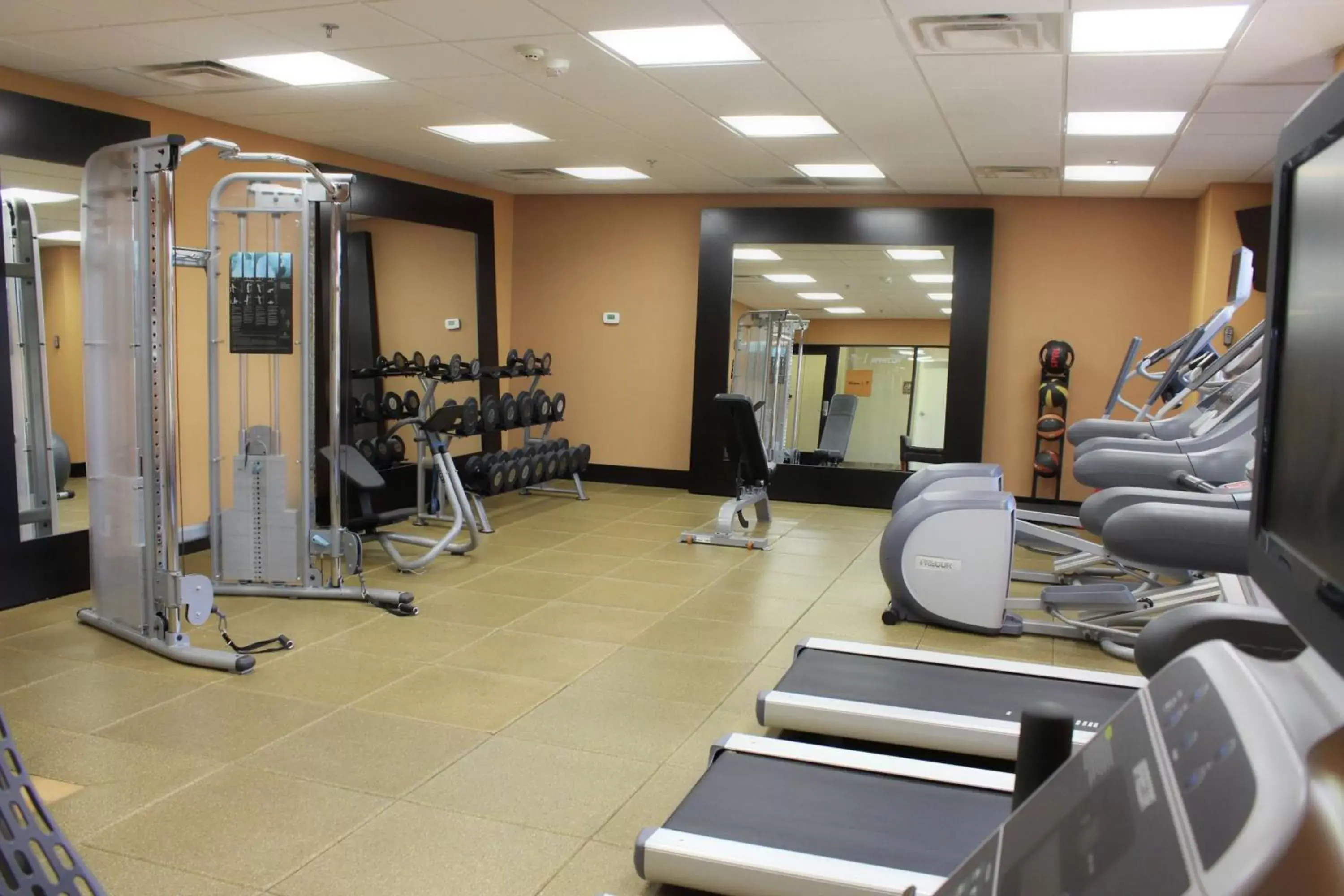 Fitness centre/facilities, Fitness Center/Facilities in Homewood Suites by Hilton Victoria