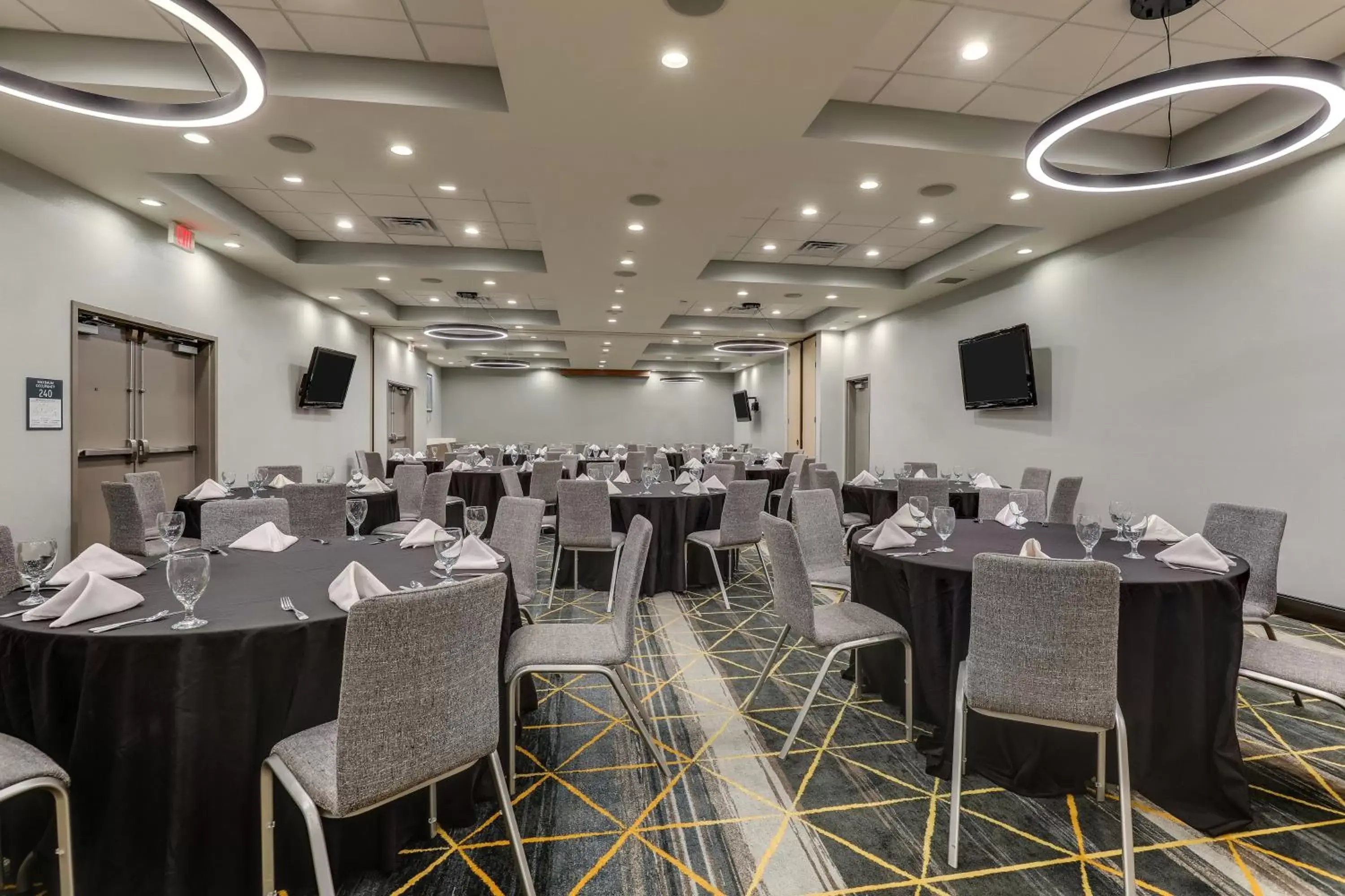 Banquet/Function facilities, Restaurant/Places to Eat in Holiday Inn Mobile Airport, an IHG Hotel