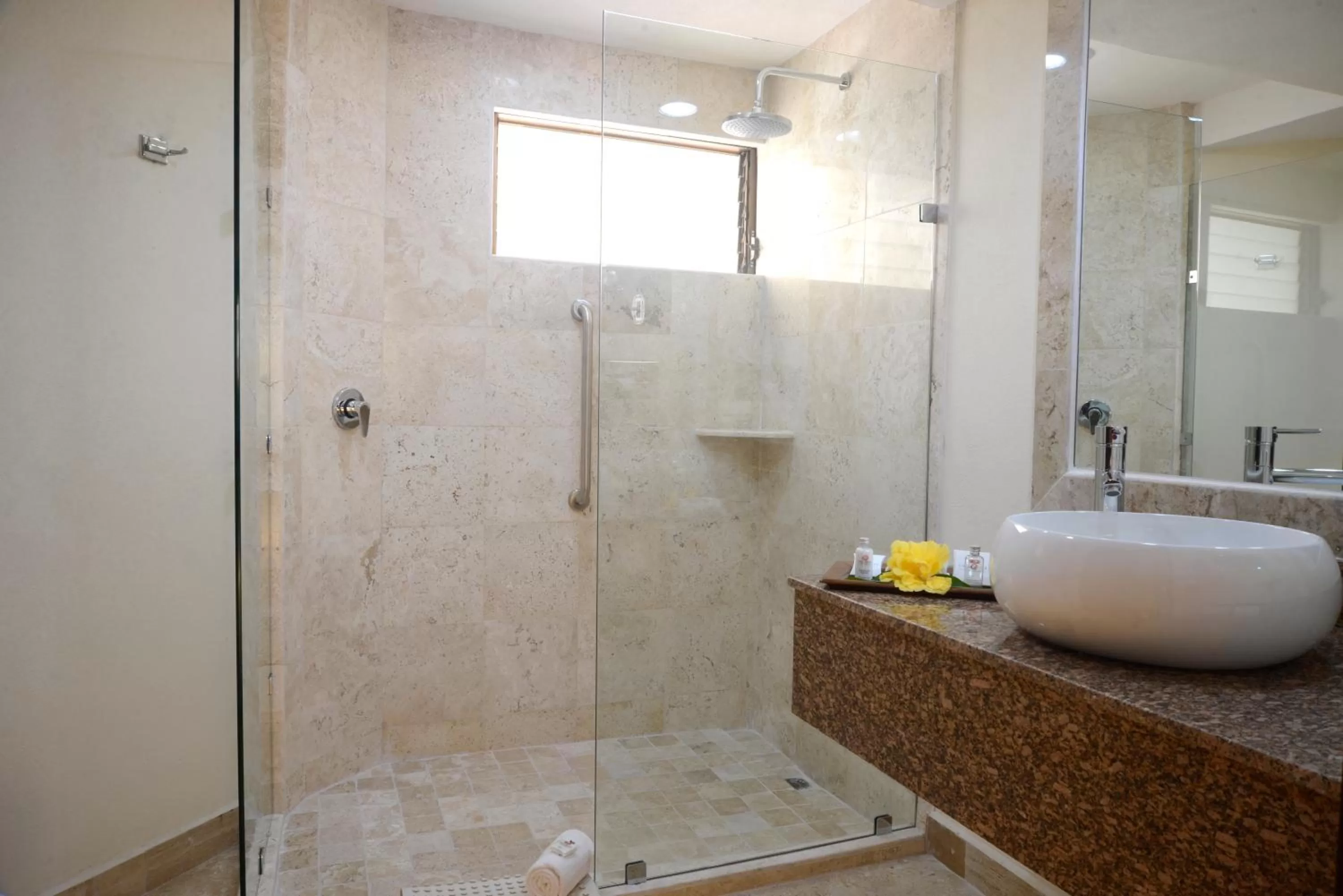 Shower in Canto del Sol Puerto Vallarta All Inclusive
