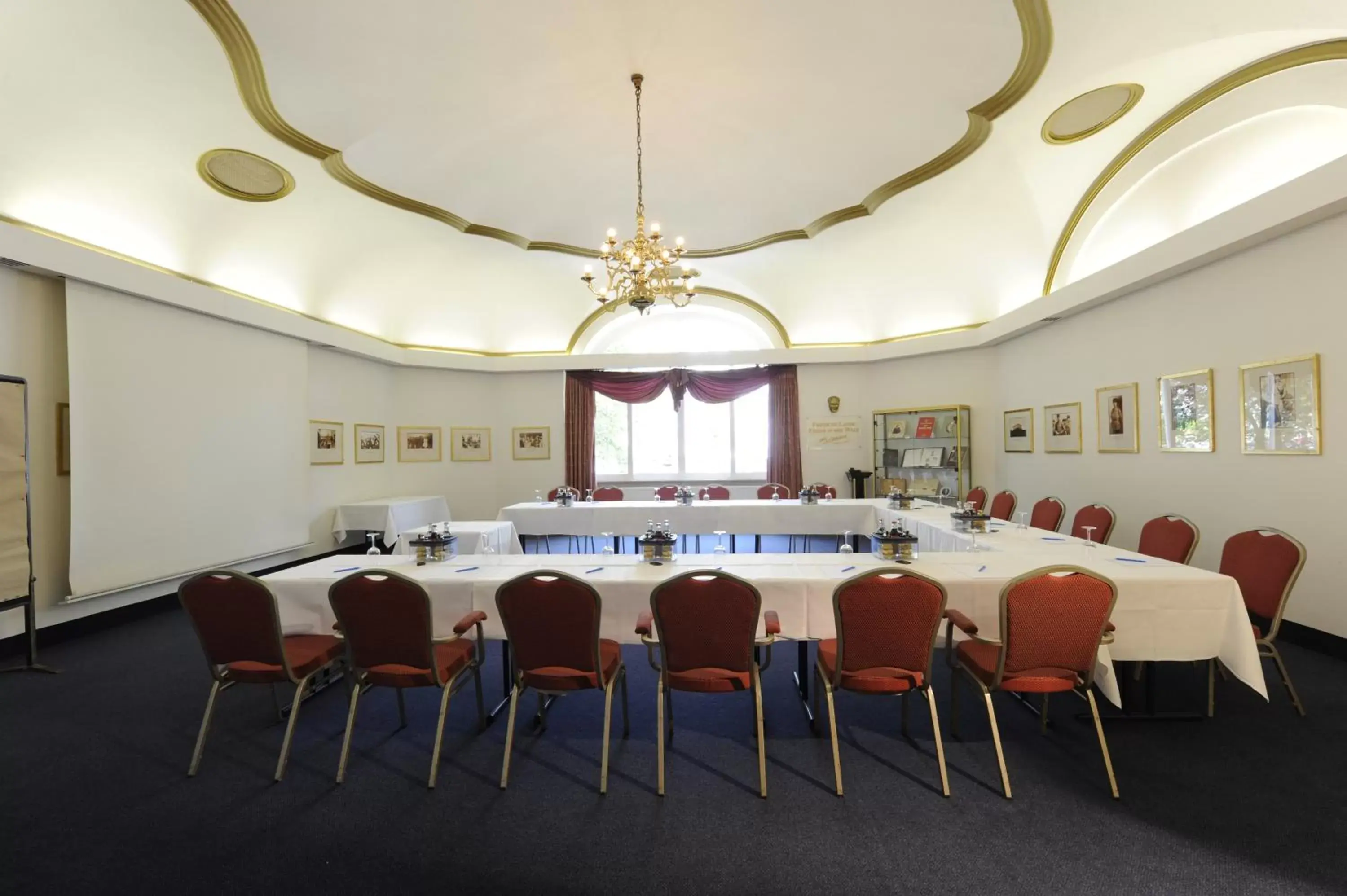 Meeting/conference room in PK Parkhotel Kurhaus