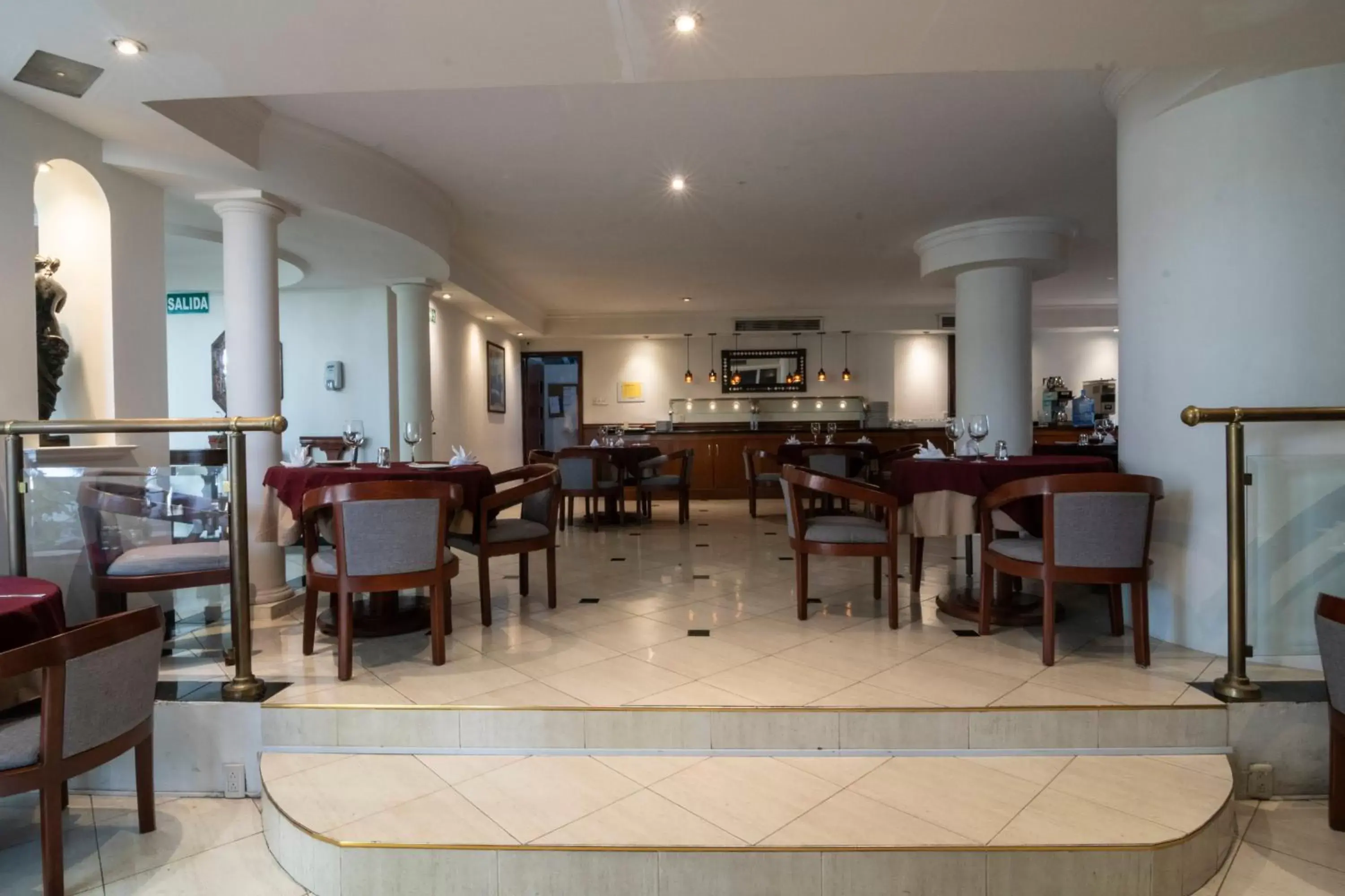 Restaurant/Places to Eat in Hotel Ronda Minerva