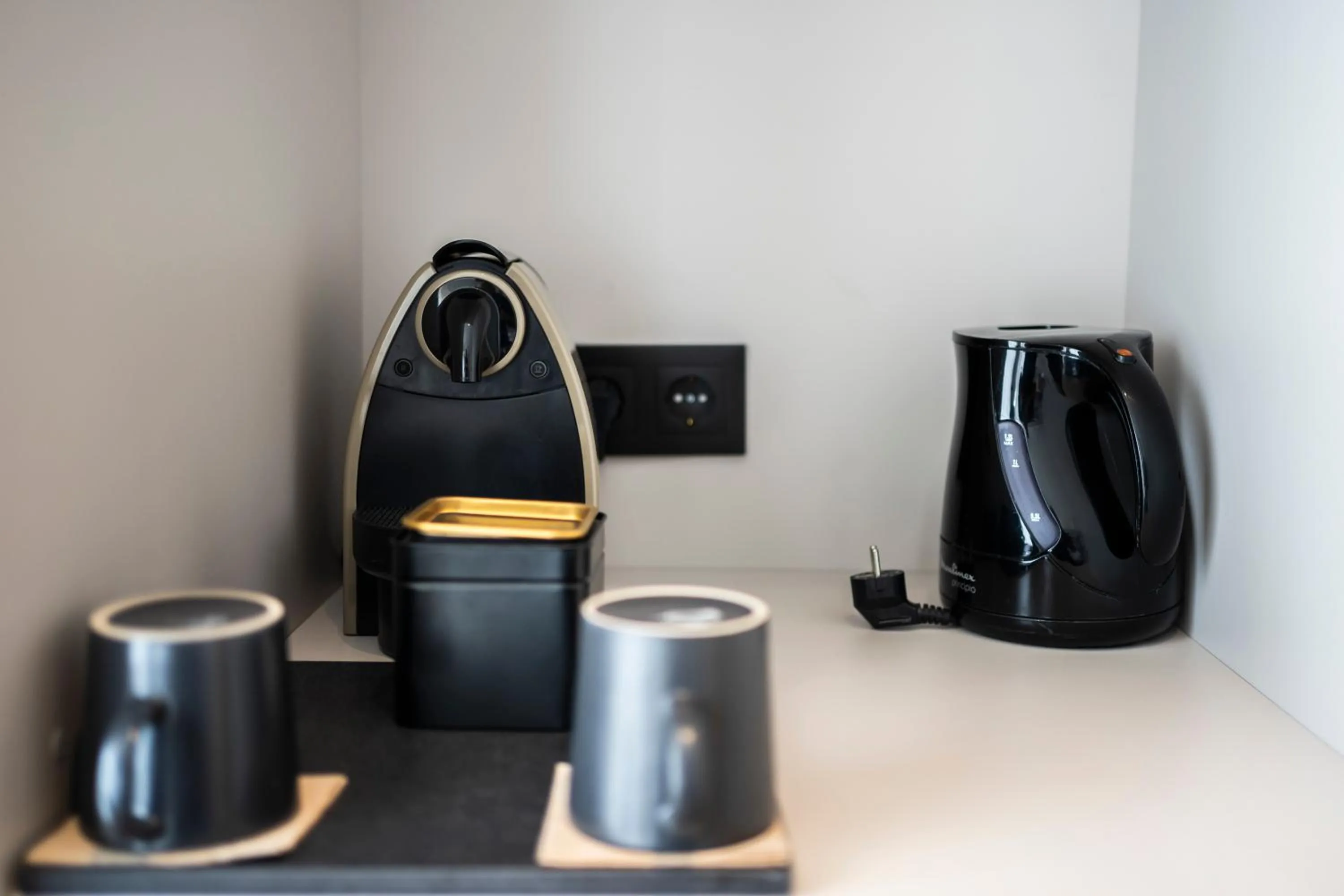 Coffee/tea facilities in YOU & CO. J. Botánico Boutique