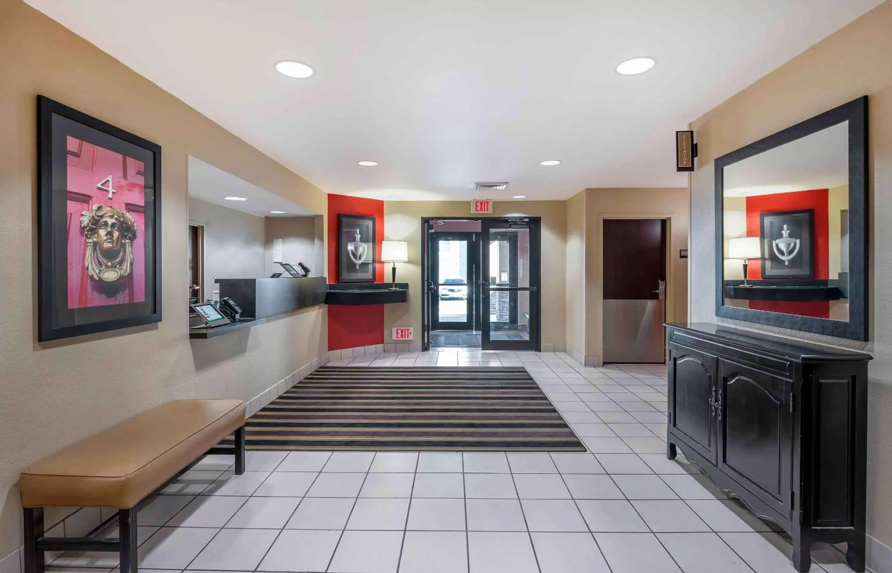 Lobby or reception, Lobby/Reception in Extended Stay America Suites - Champaign - Urbana