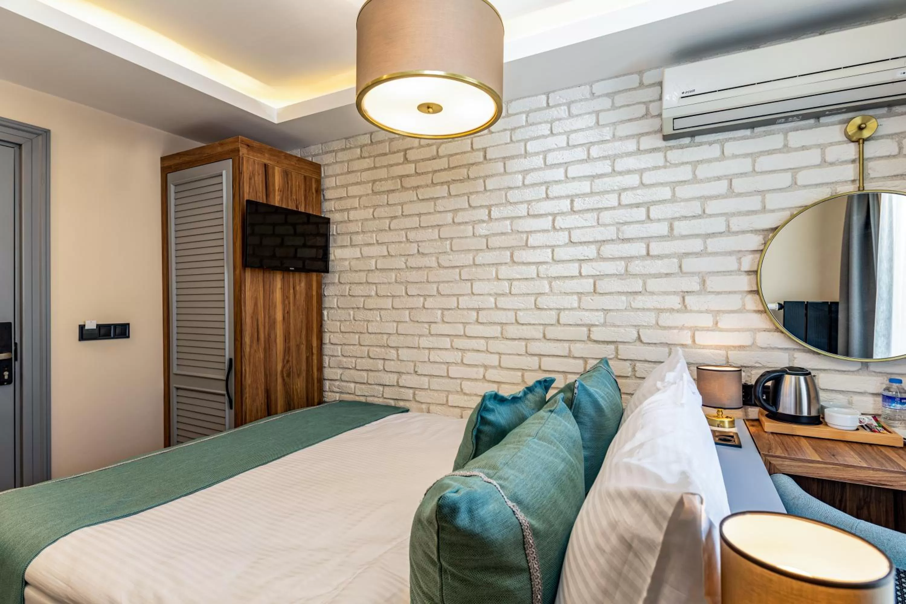 Photo of the whole room, Bed in Interstar Hotel - Sultanahmet