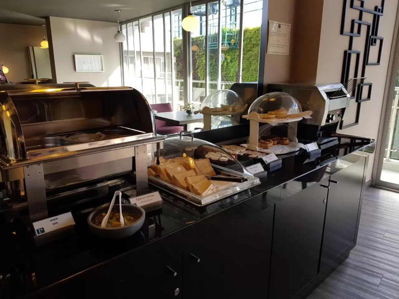 Breakfast in Pennsylvania Suites