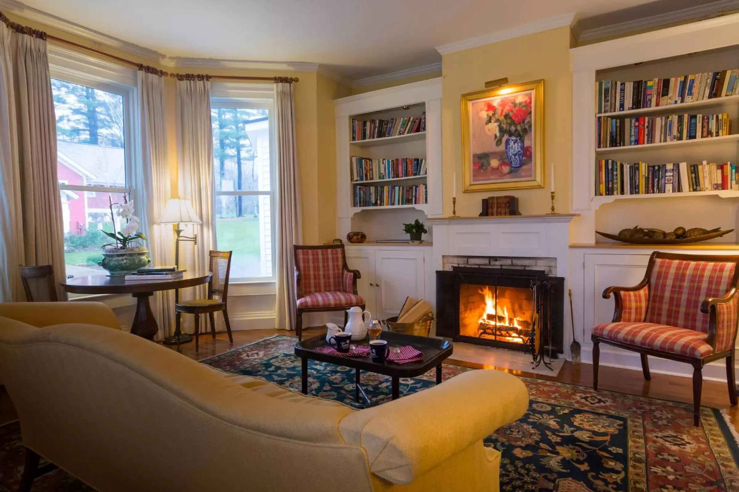 Library, Seating Area in The Inn at Manchester