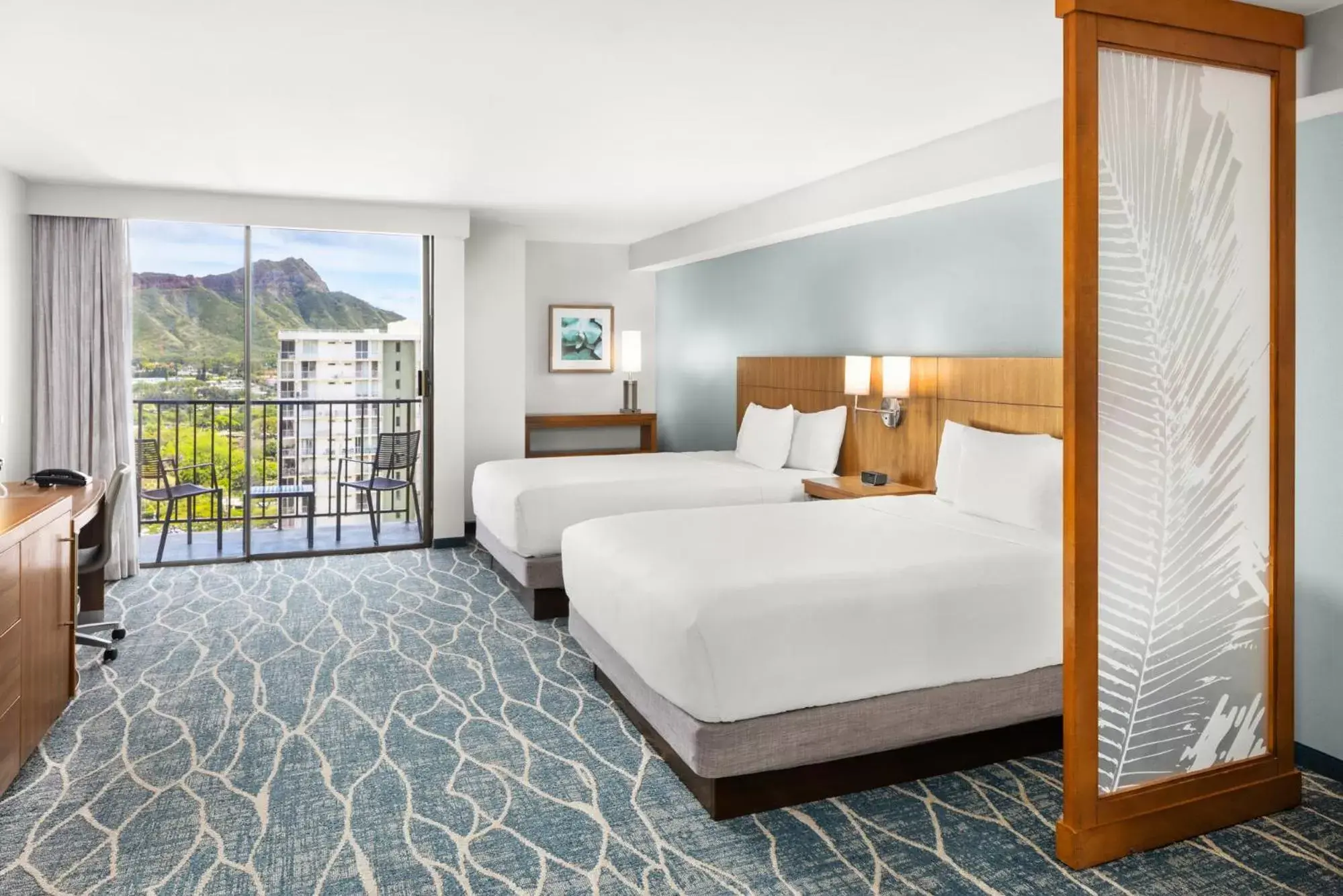 Bedroom, Bed in Hyatt Place Waikiki Beach