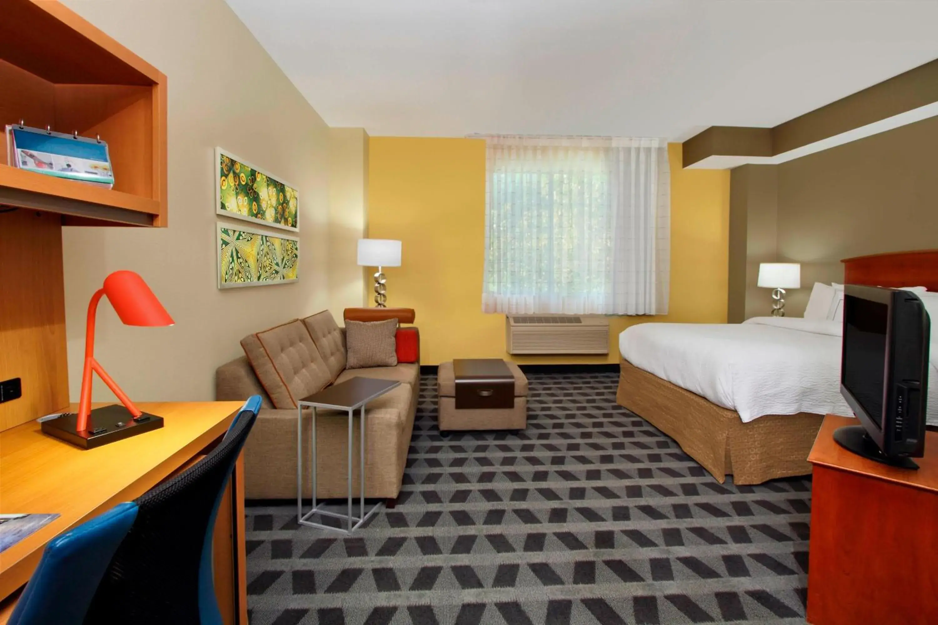 Bedroom in TownePlace Suites by Marriott San Jose Cupertino