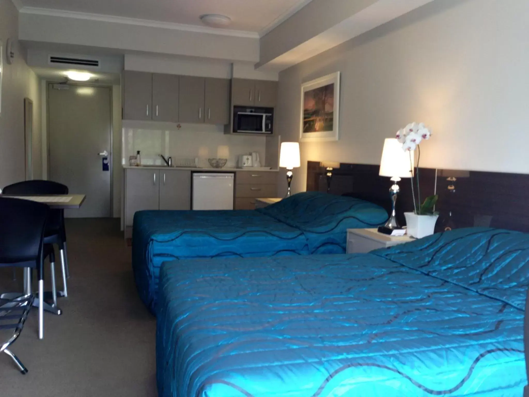 Photo of the whole room, Bed in Strathfield Executive Accommodation