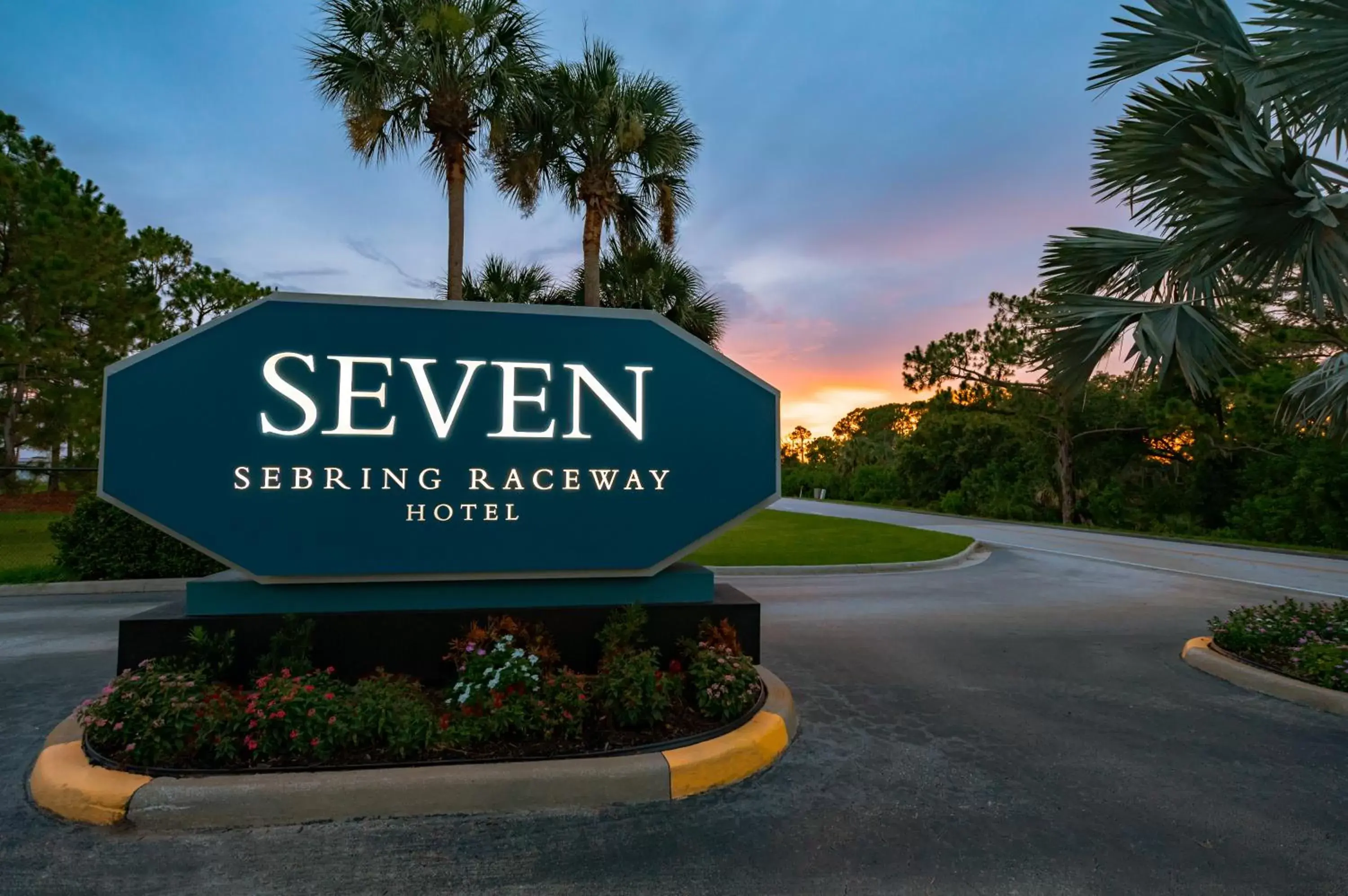 Property building in SEVEN Sebring Raceway Hotel