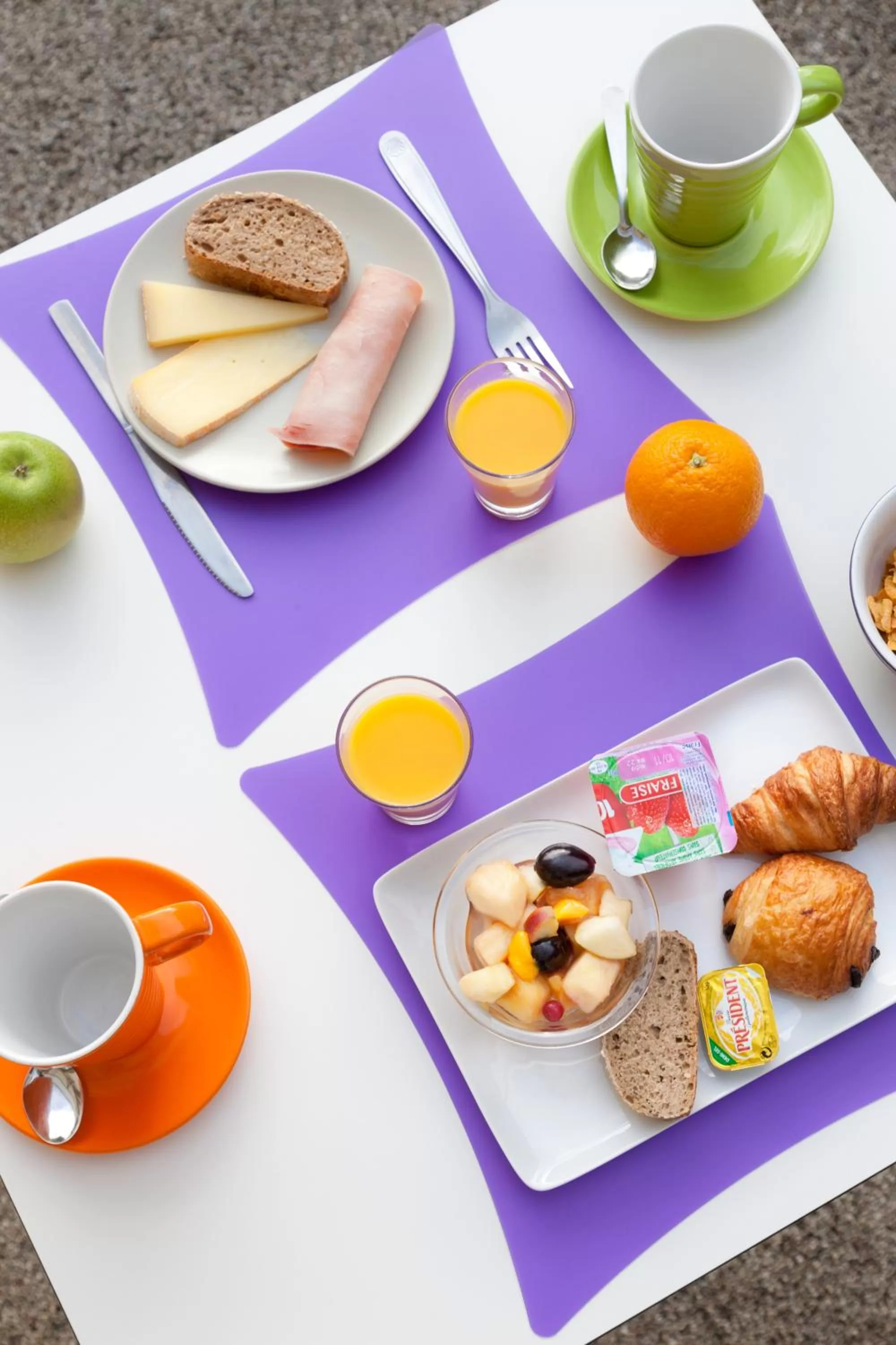 Continental breakfast in ibis Styles Roanne Centre Gare
