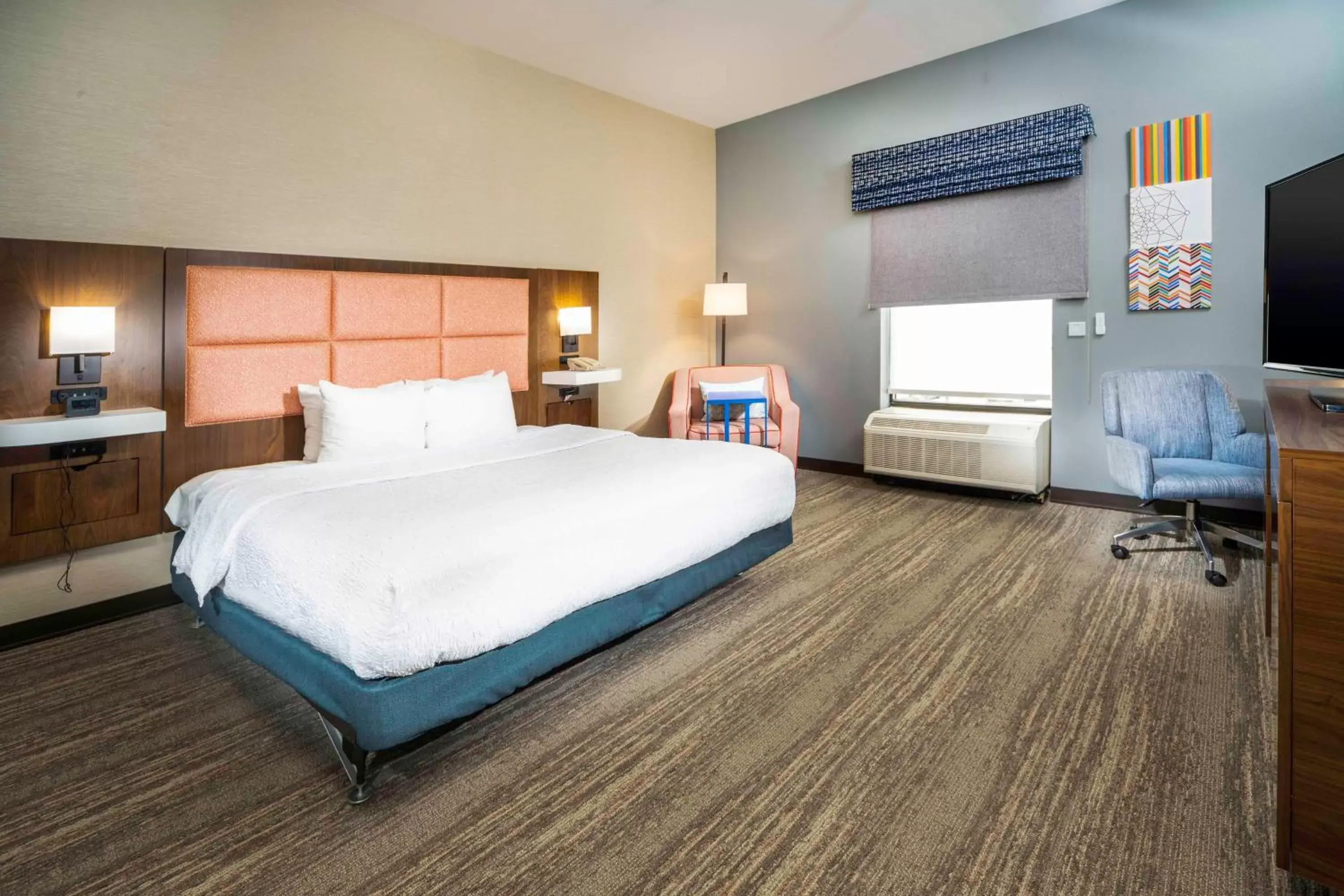 Bed in Hampton Inn By Hilton And Suites New Iberia